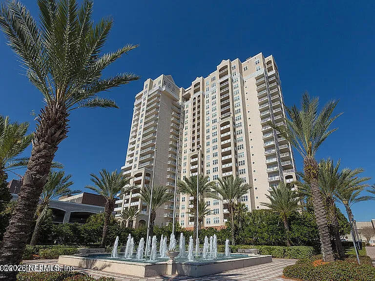 400 E Bay Street 1705 — photo