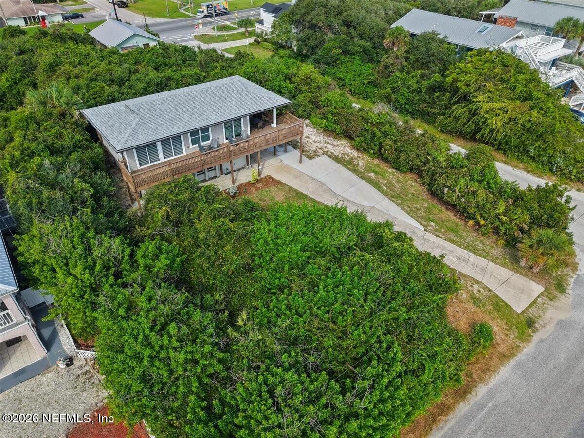5401 Pelican Way — photo
