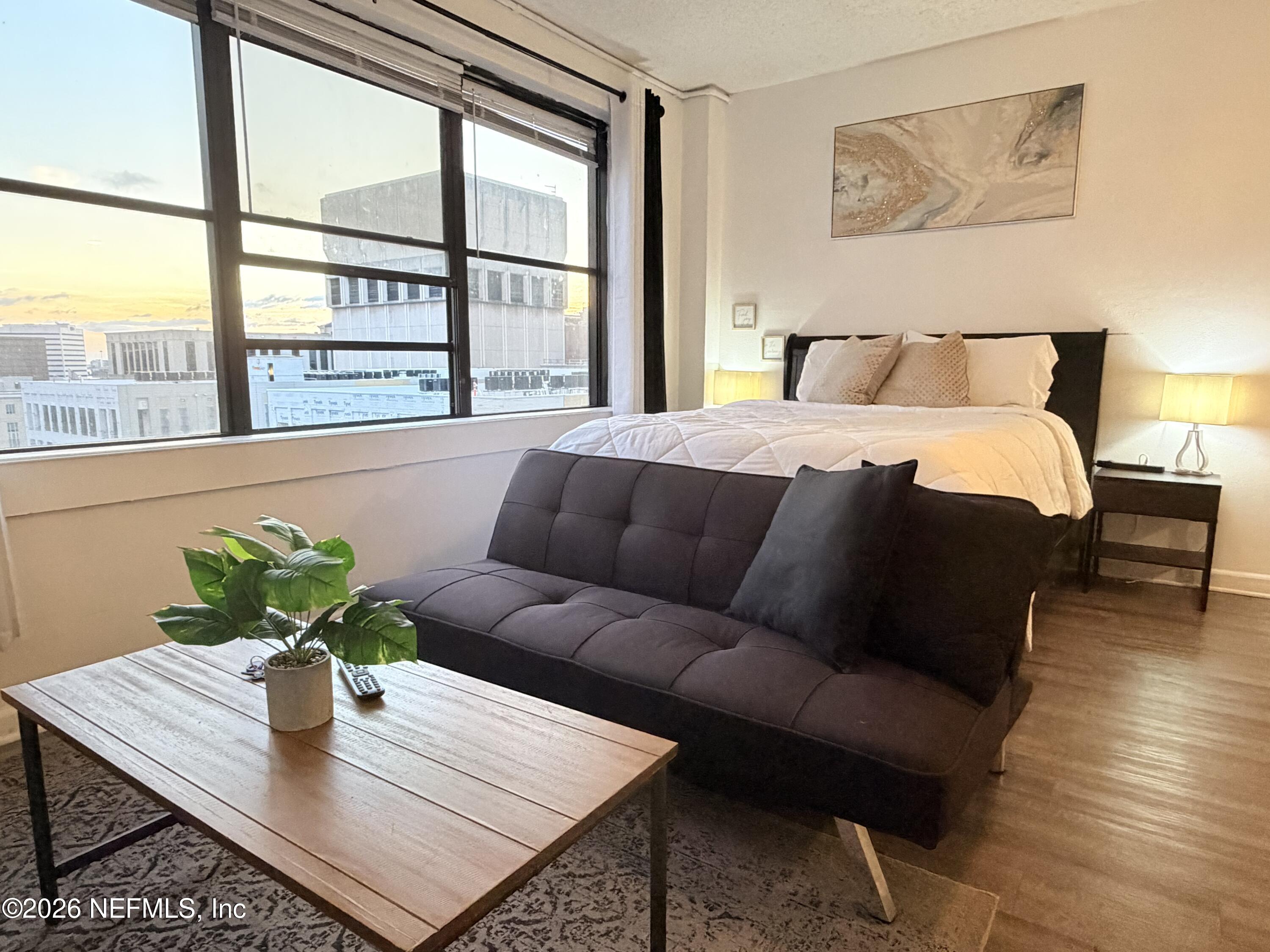 311 W Ashley Street 912 — photo