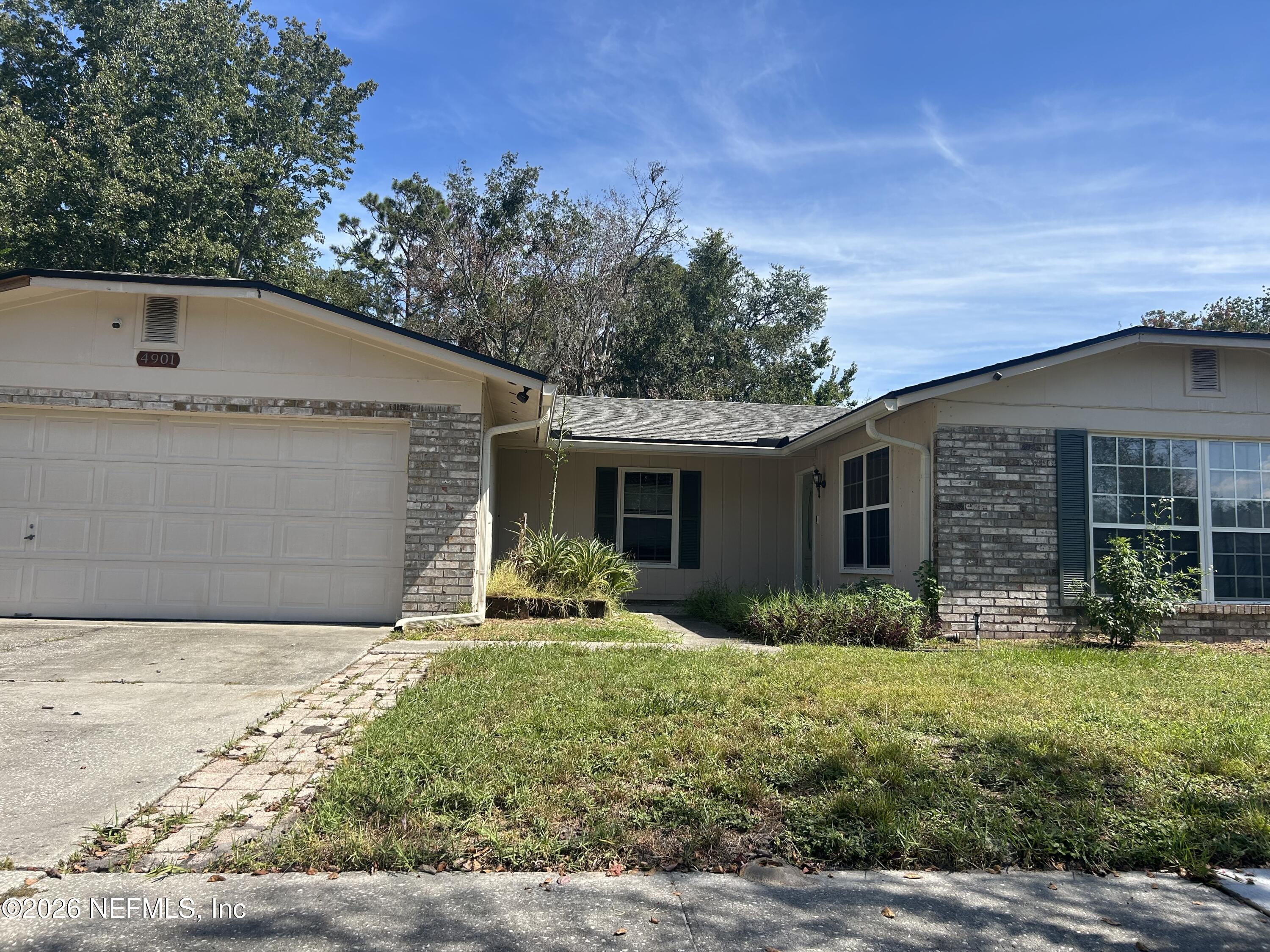 4901 Lofty Pines Circle E — photo