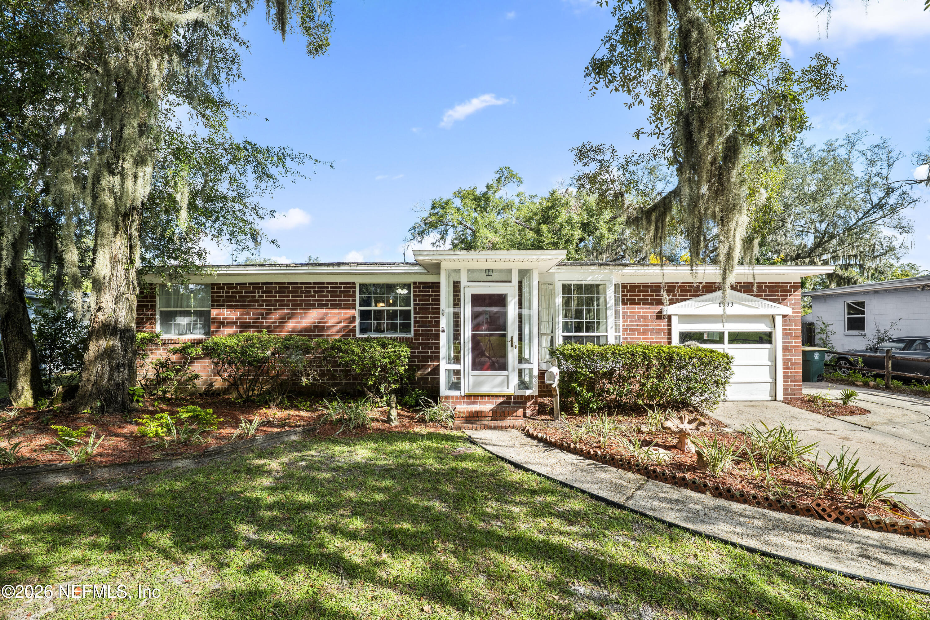 8633 Emerald Isle Circle S — photo