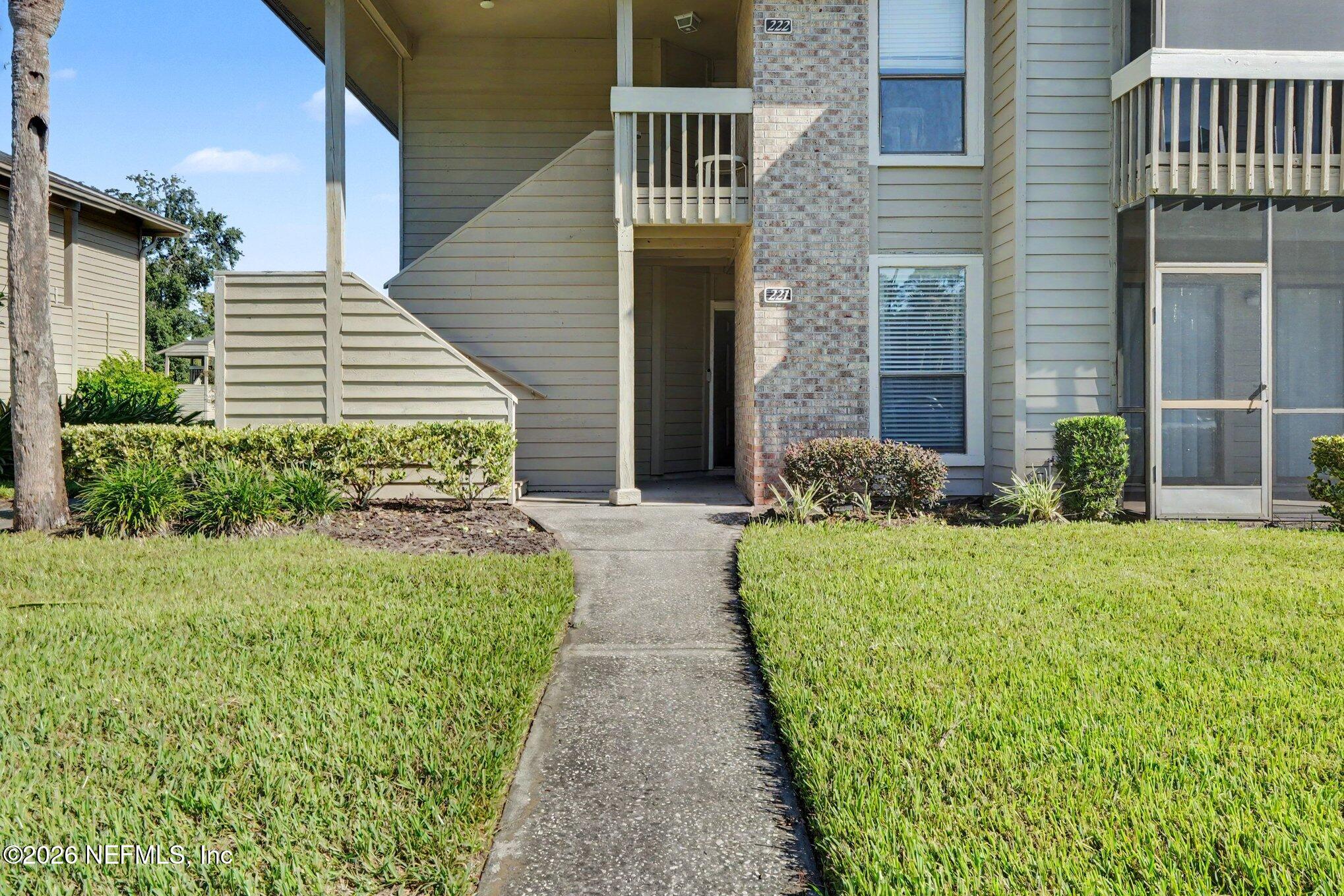 10200 Belle Rive Boulevard 221 — photo