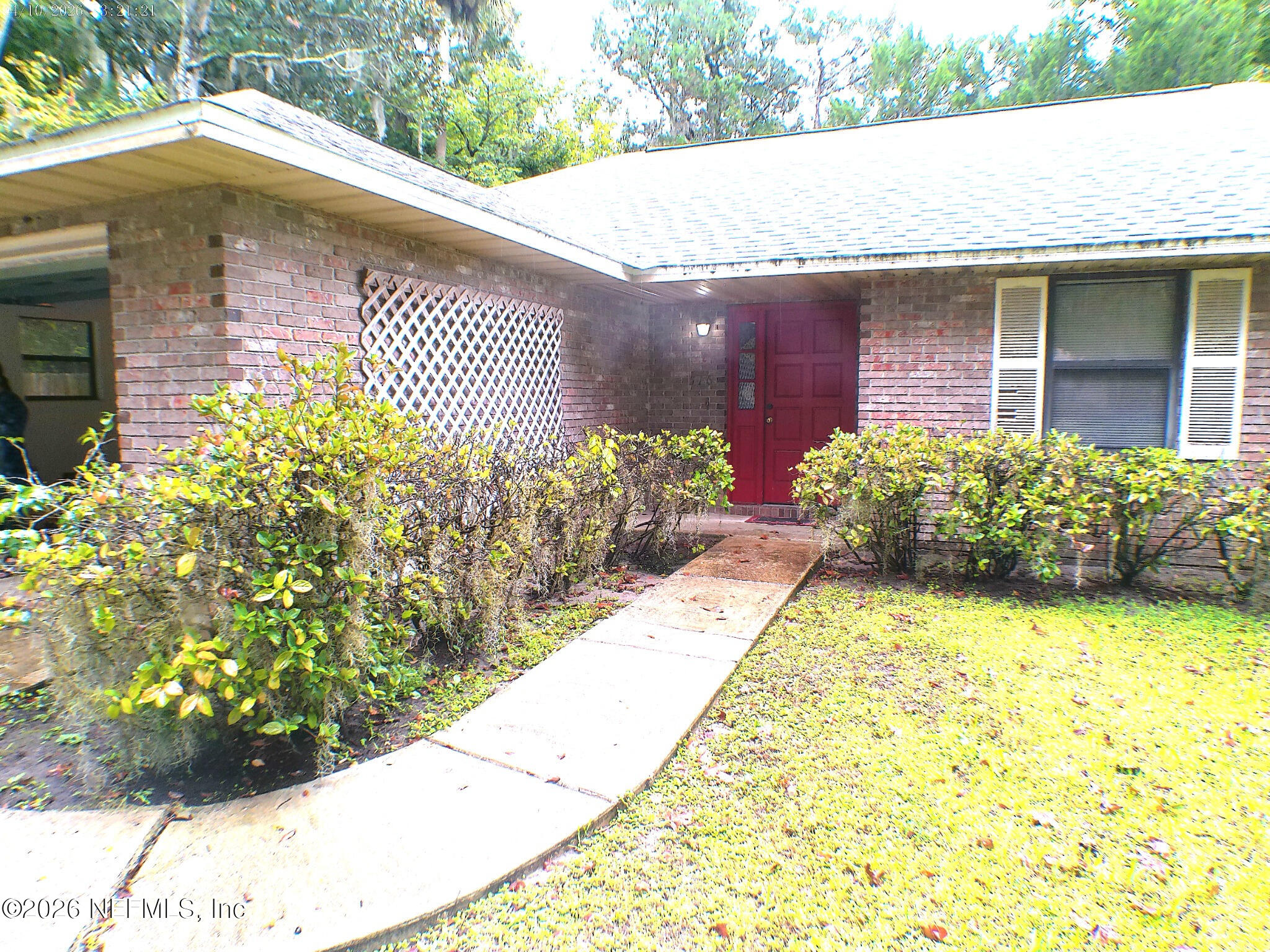 516 Sandy Oaks Boulevard — photo