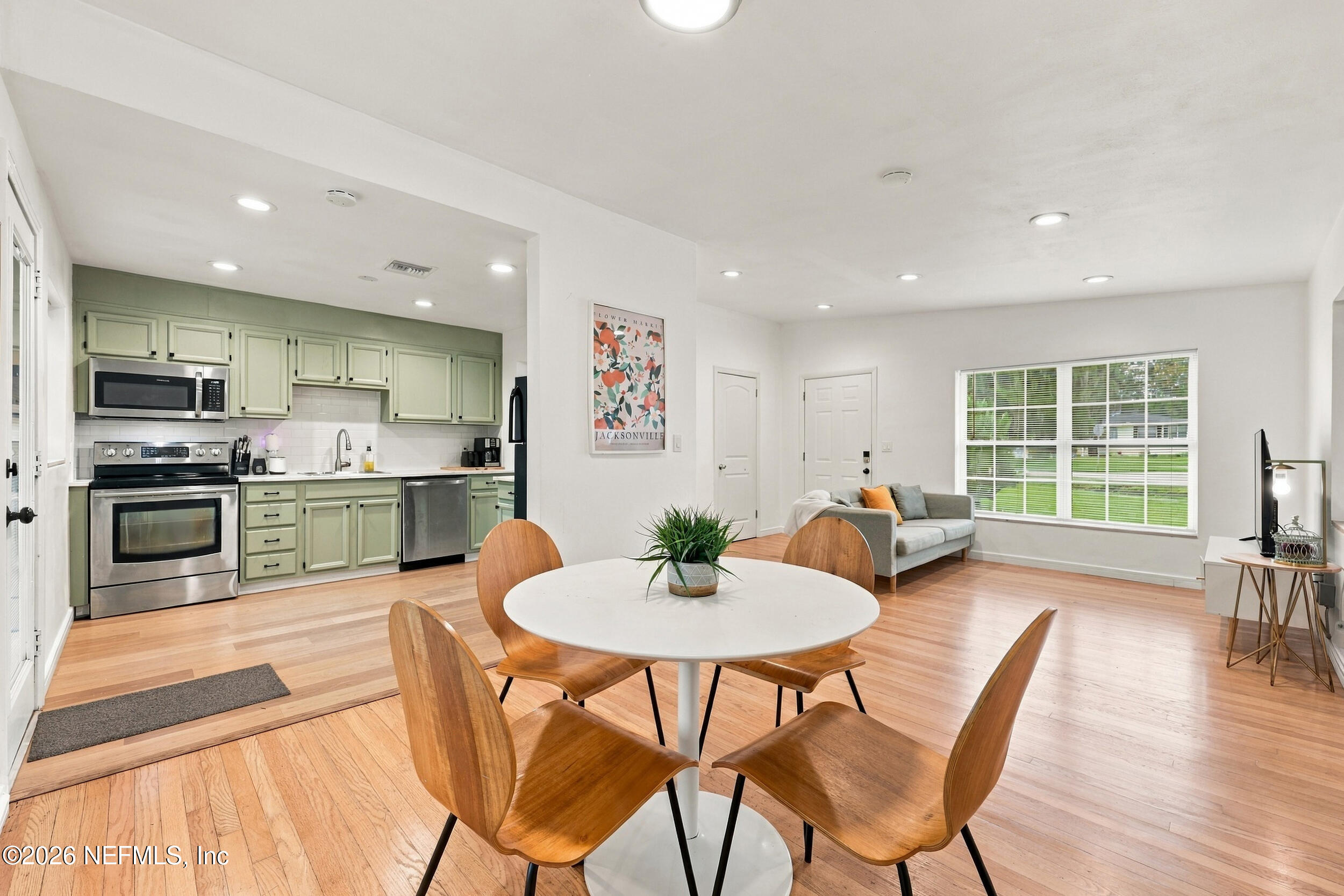 2445 Community Road — photo