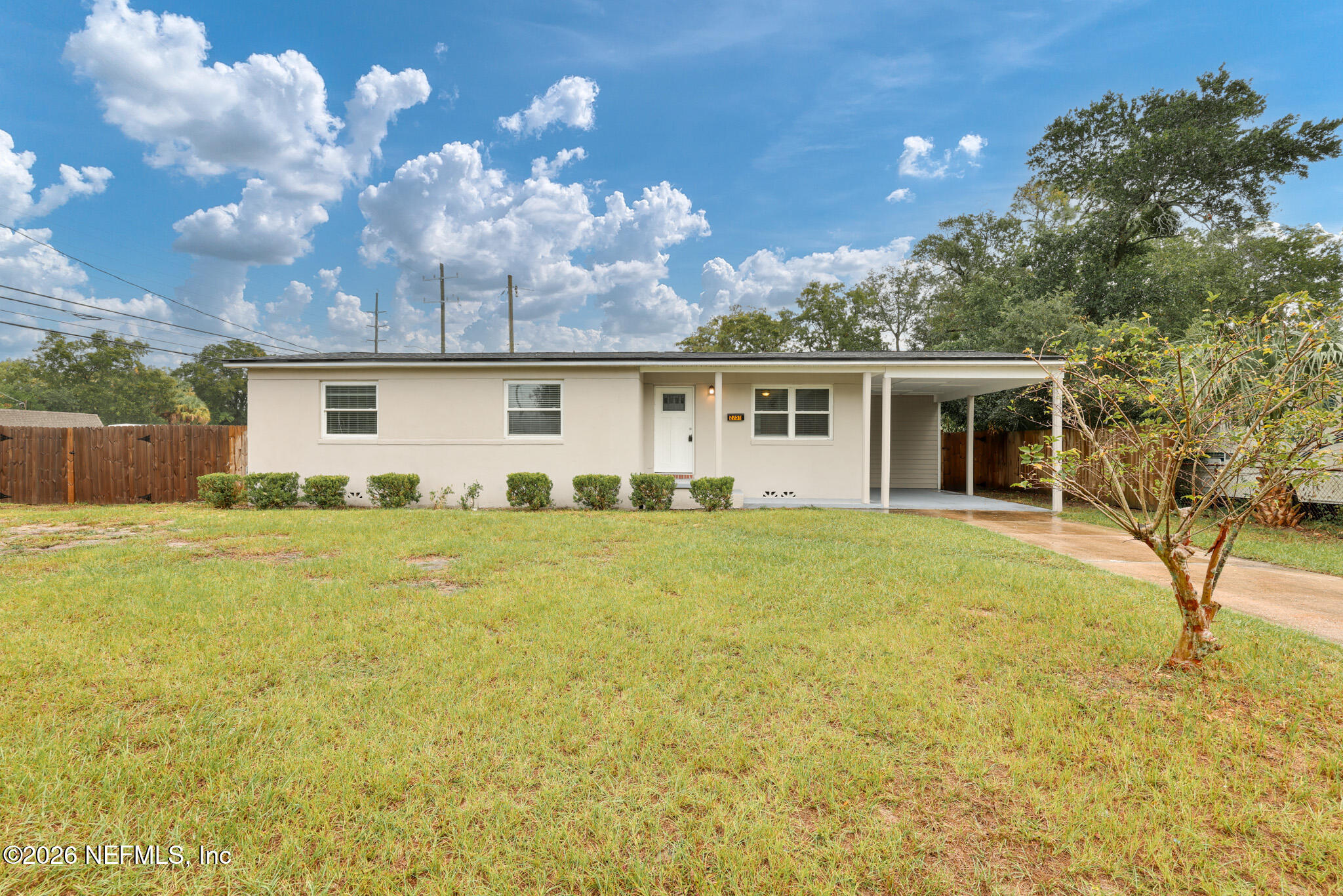 2751 Lansdowne Drive — photo