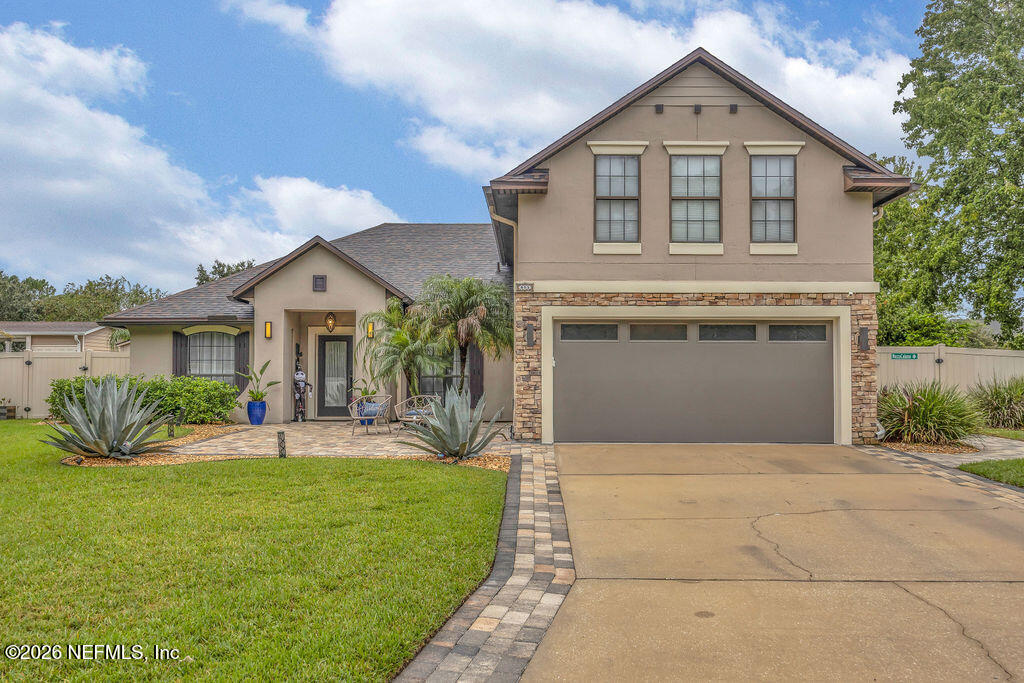 805 W American Eagle Drive — photo