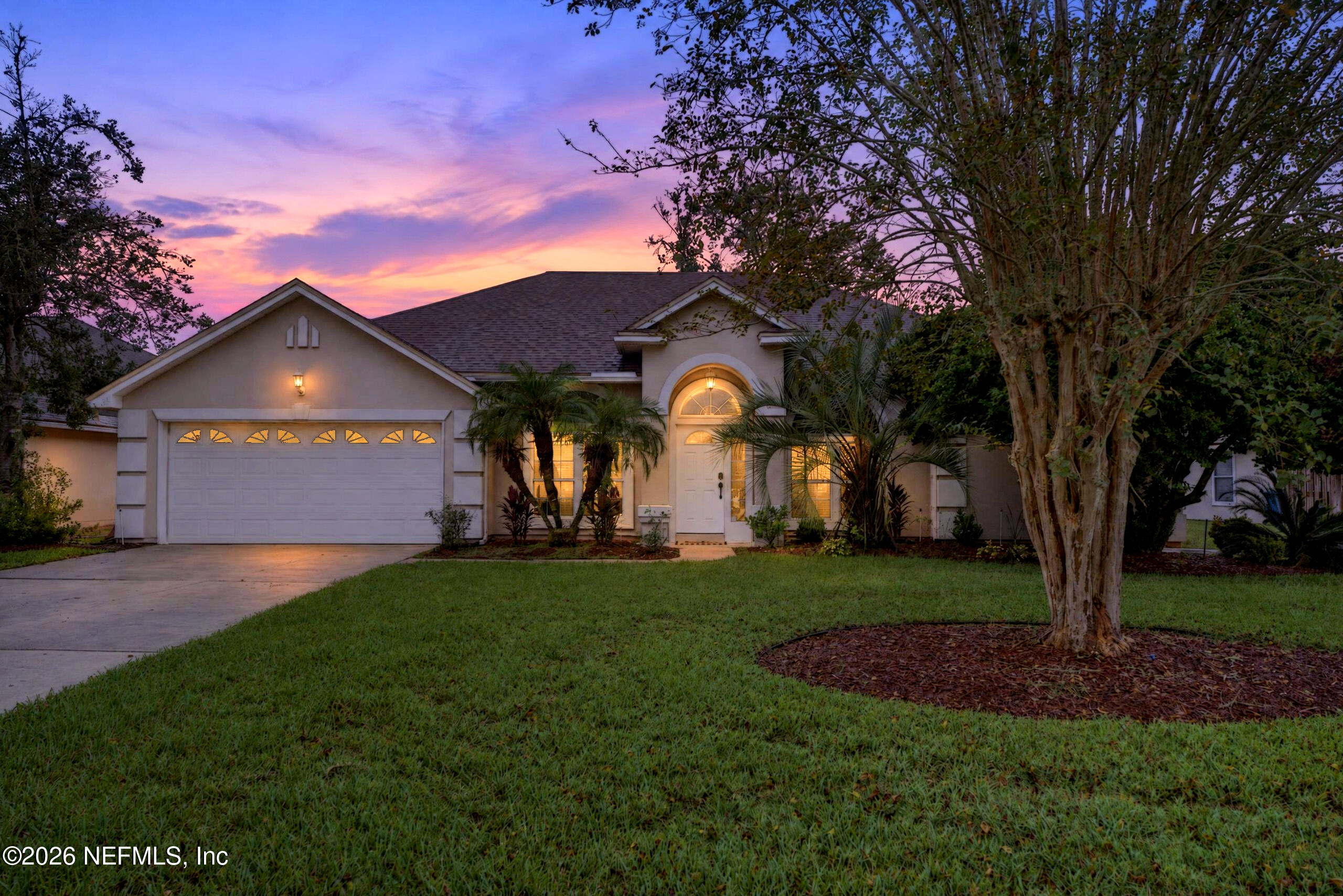 384 Maplewood Drive — photo