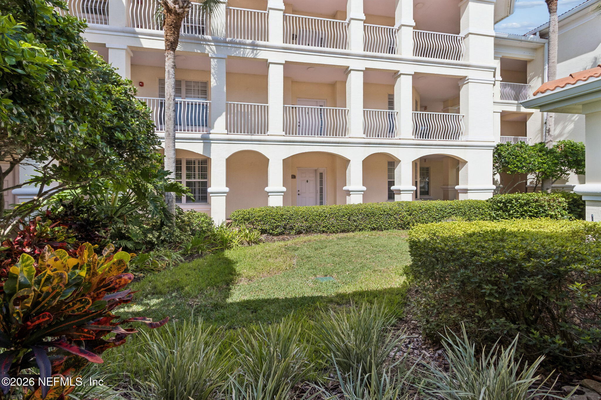 425 N Ocean Grande Drive Unit 102 — photo