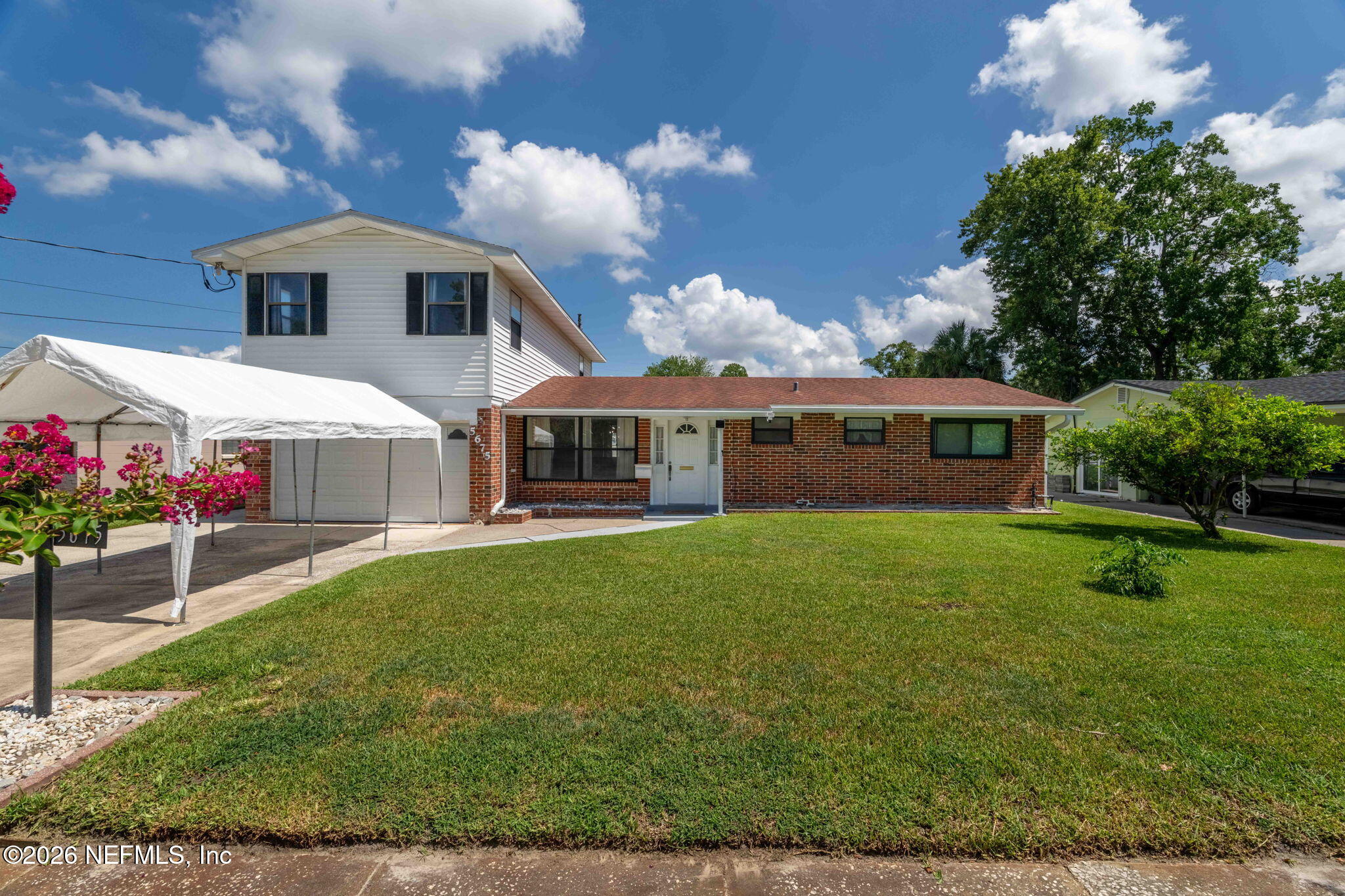 5675 Weber Lane — photo