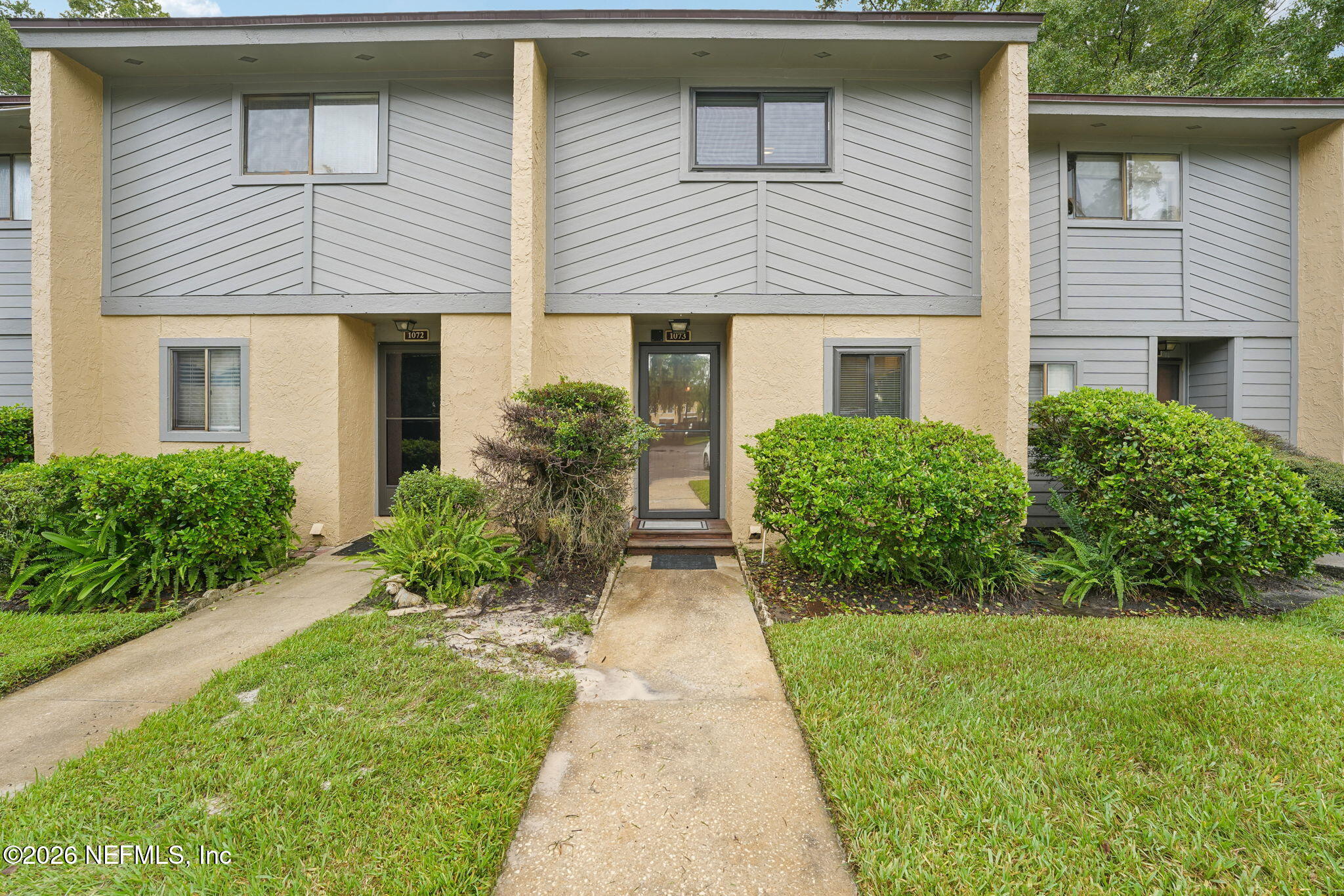 85 Debarry Avenue Unit 1073 — photo