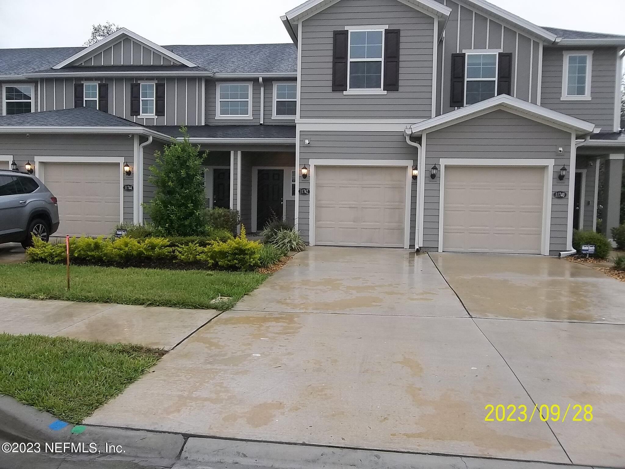 11742 Beardgrass Way — photo