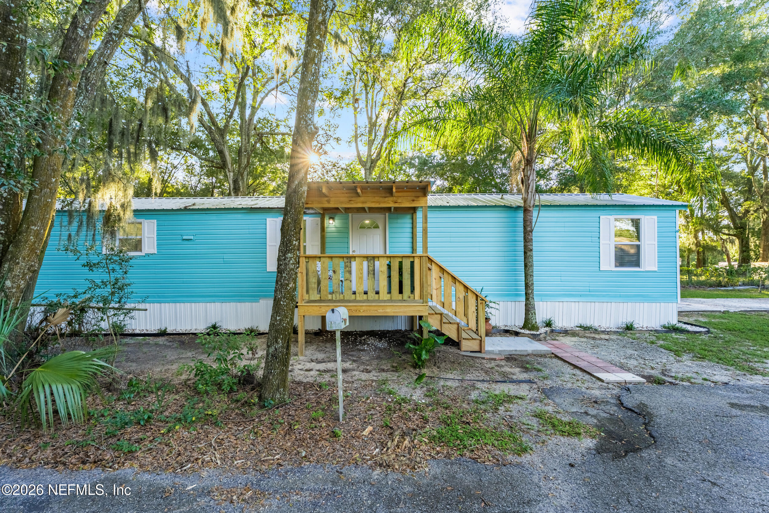 10100 Mercury Drive — photo
