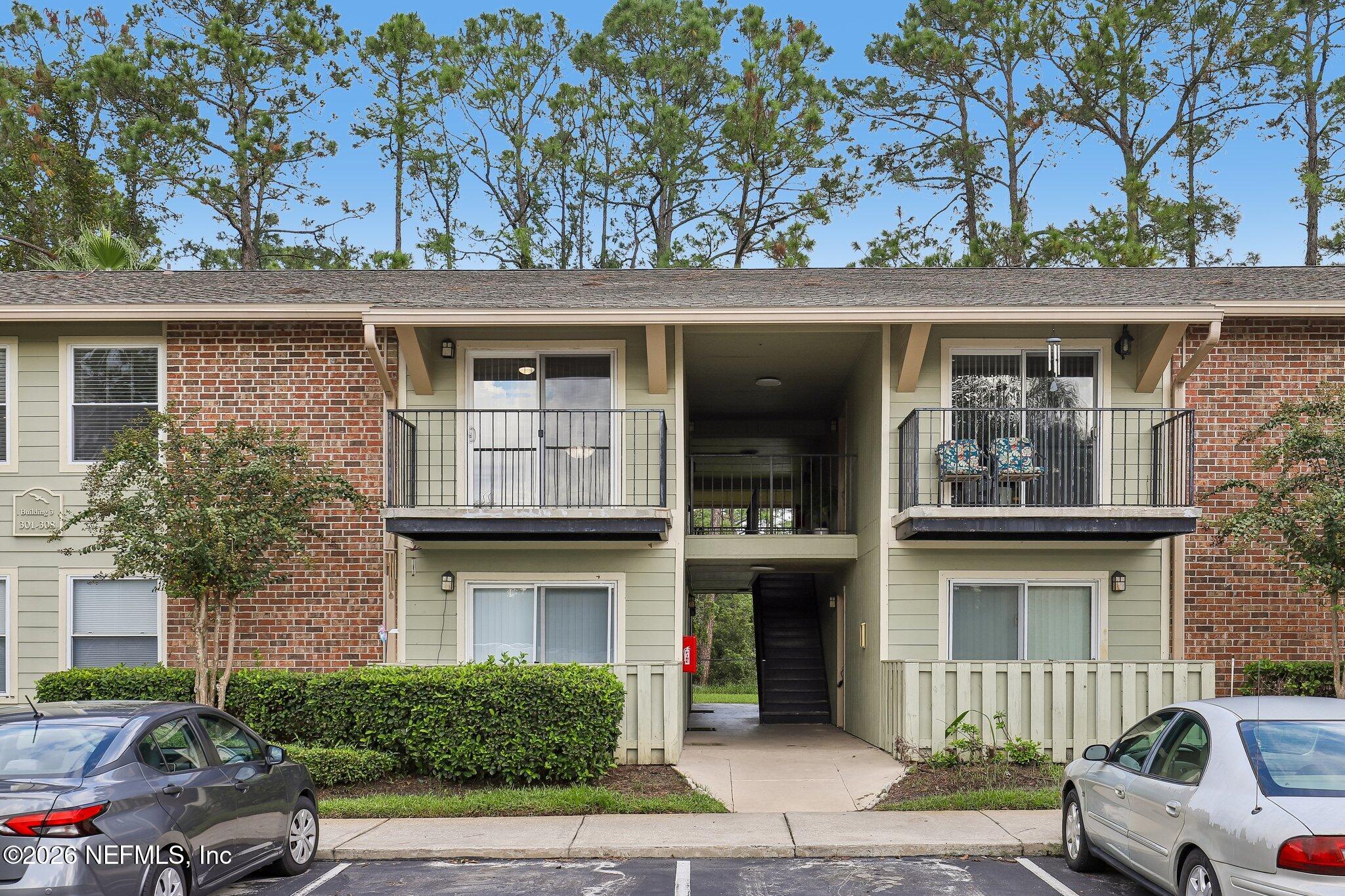 3737 Loretto Road Unit 305 — photo