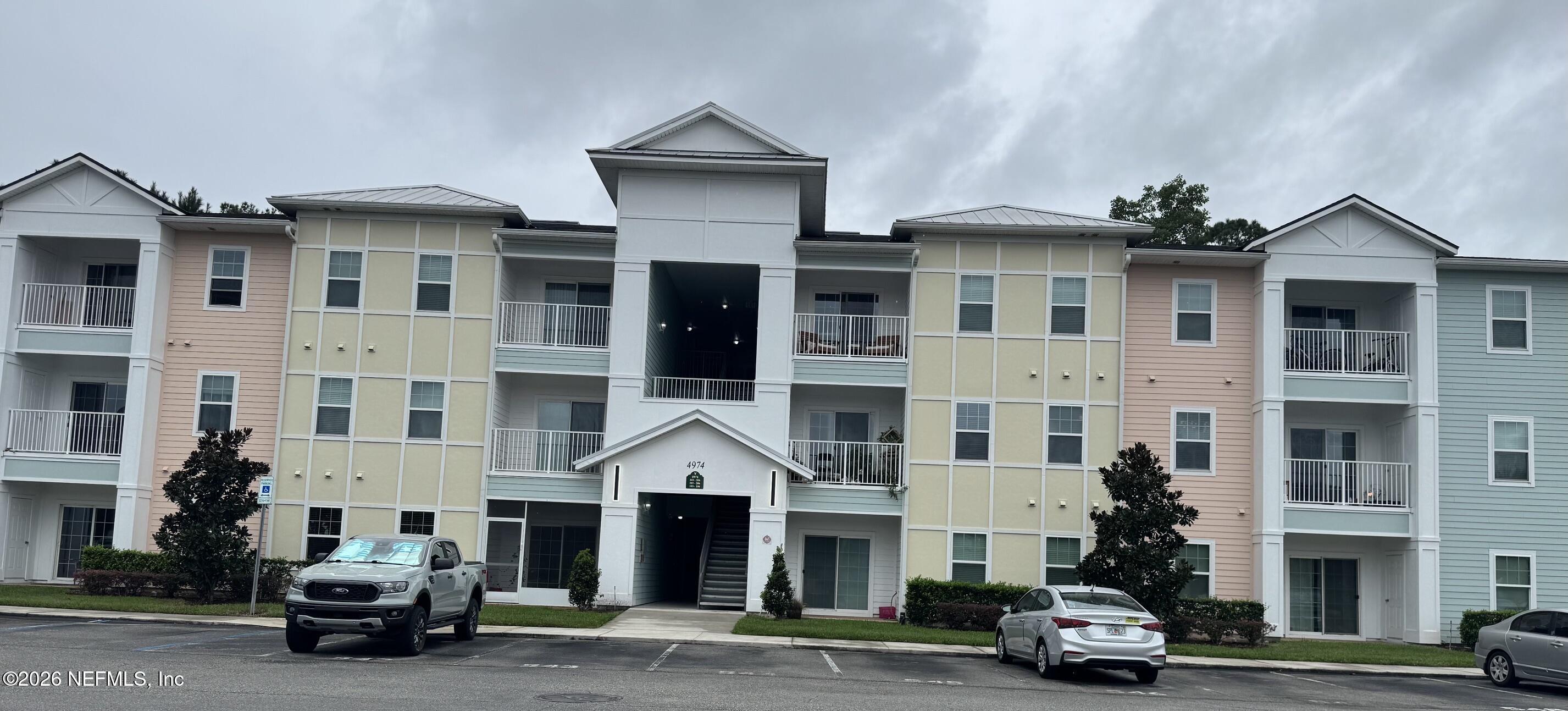 4974 Key Lime Drive Unit 204 — photo