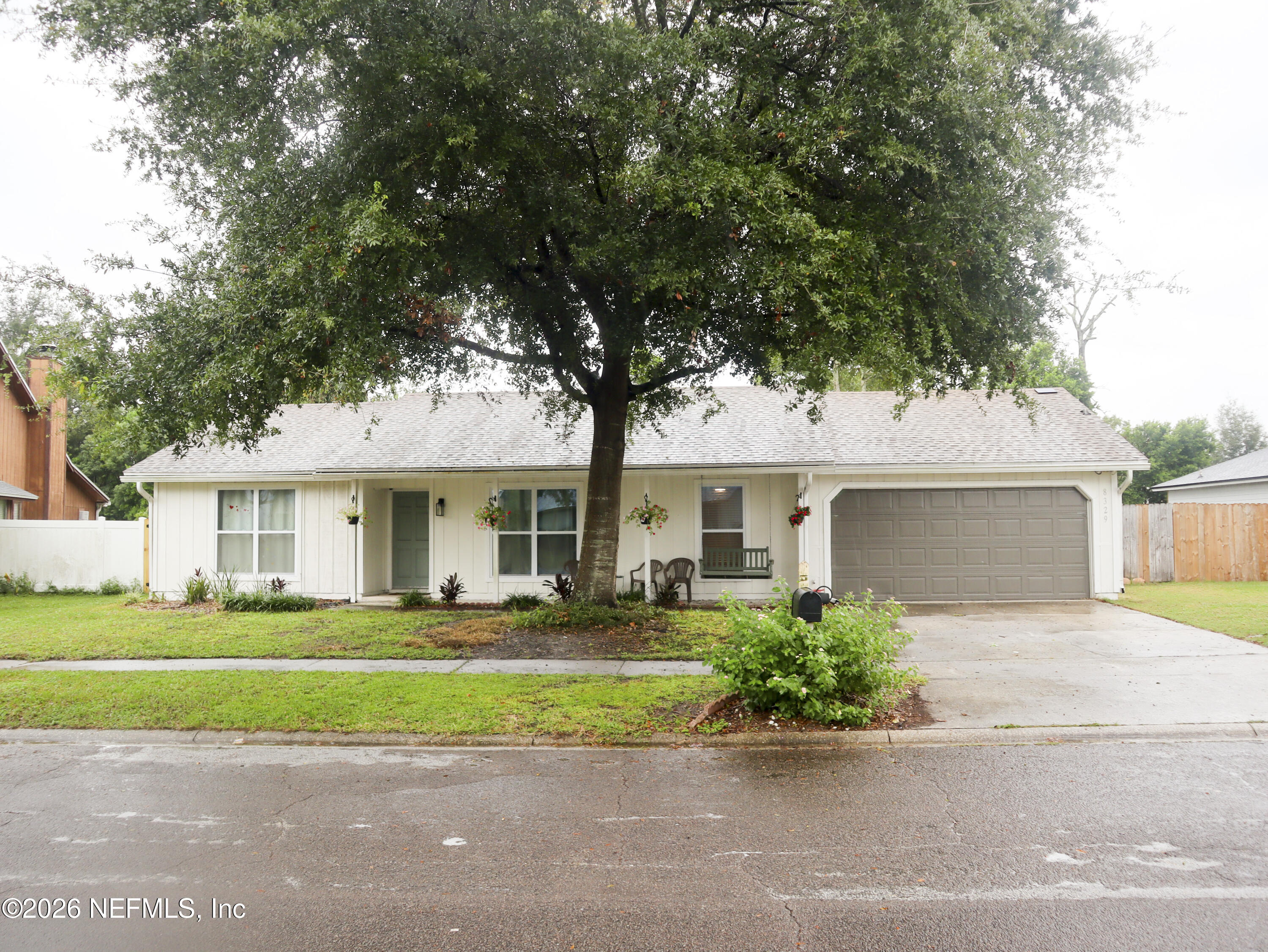 8329 Cross Timbers Drive E — photo
