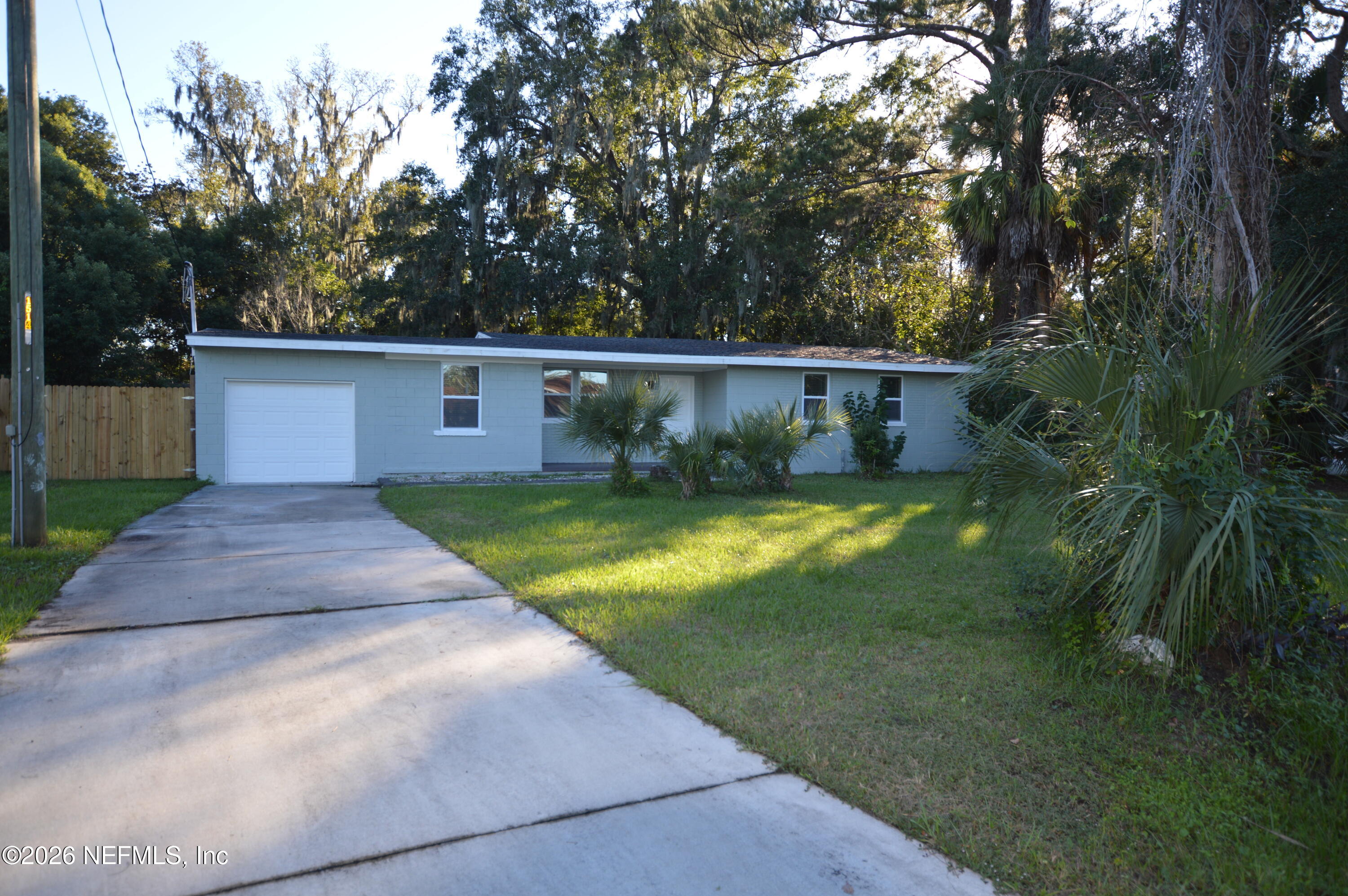 1516 Ribault Scenic Drive — photo