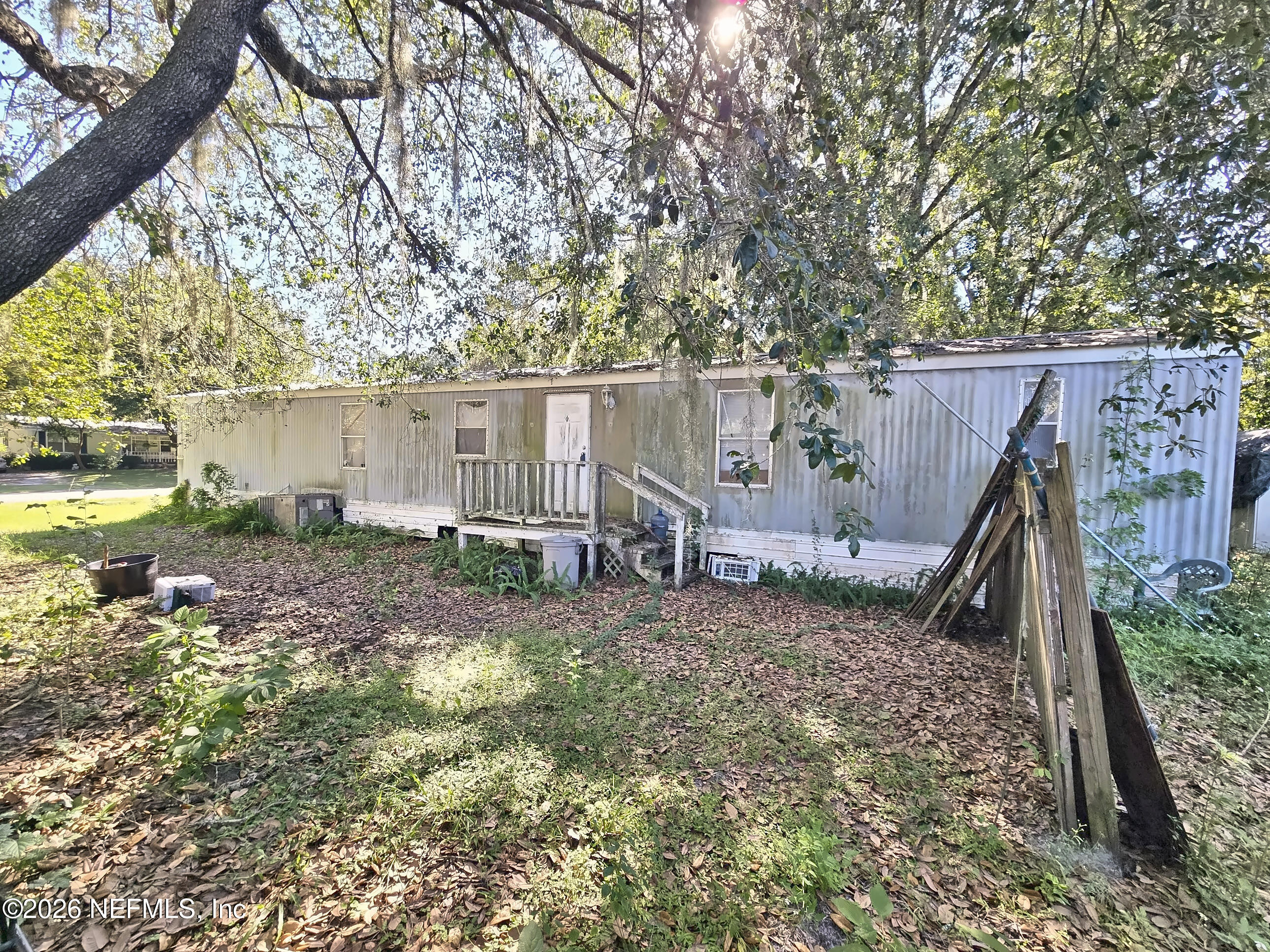 251 Tarpon Boulevard — photo