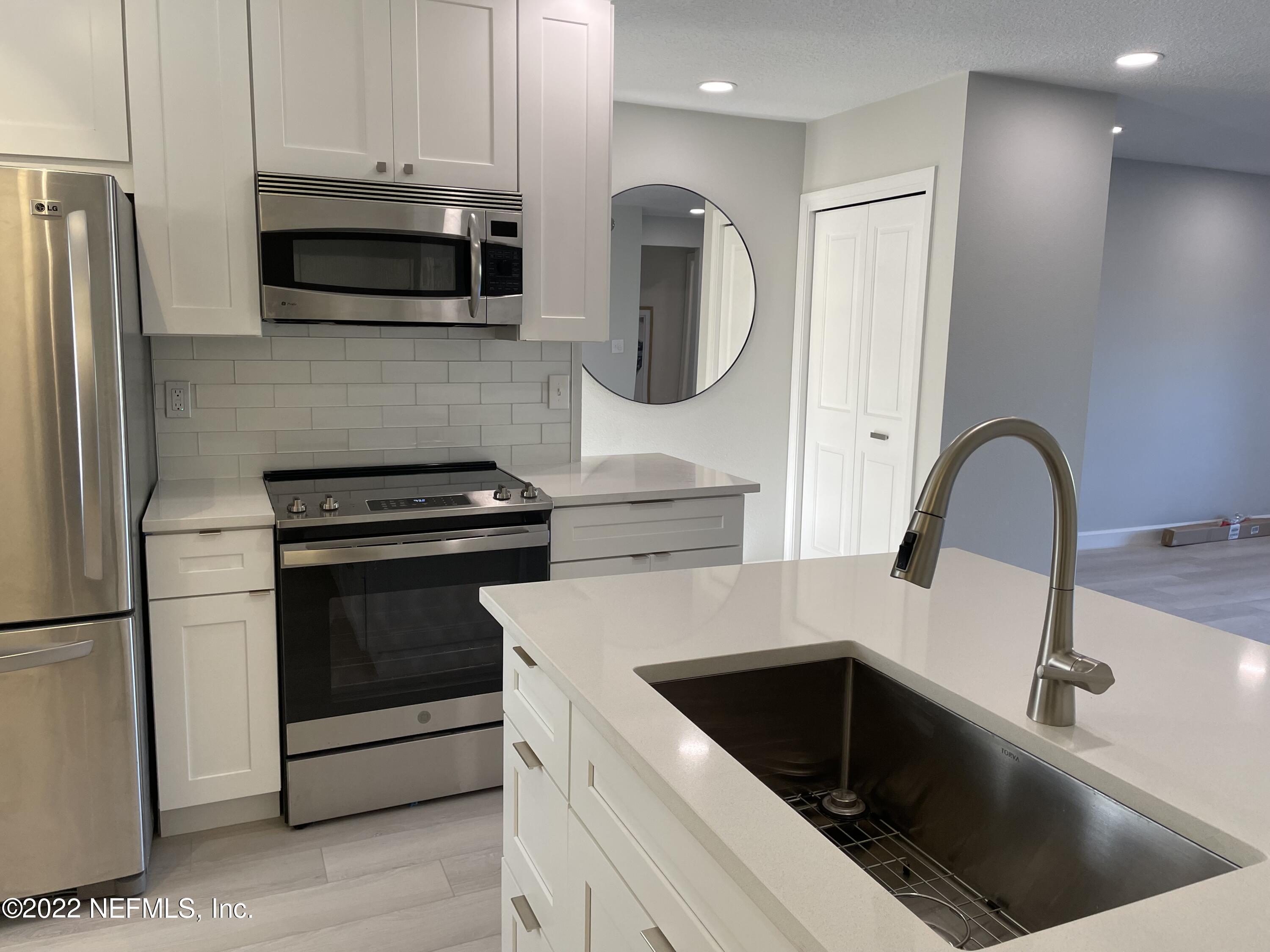 600 Domenico Circle a 2 — photo