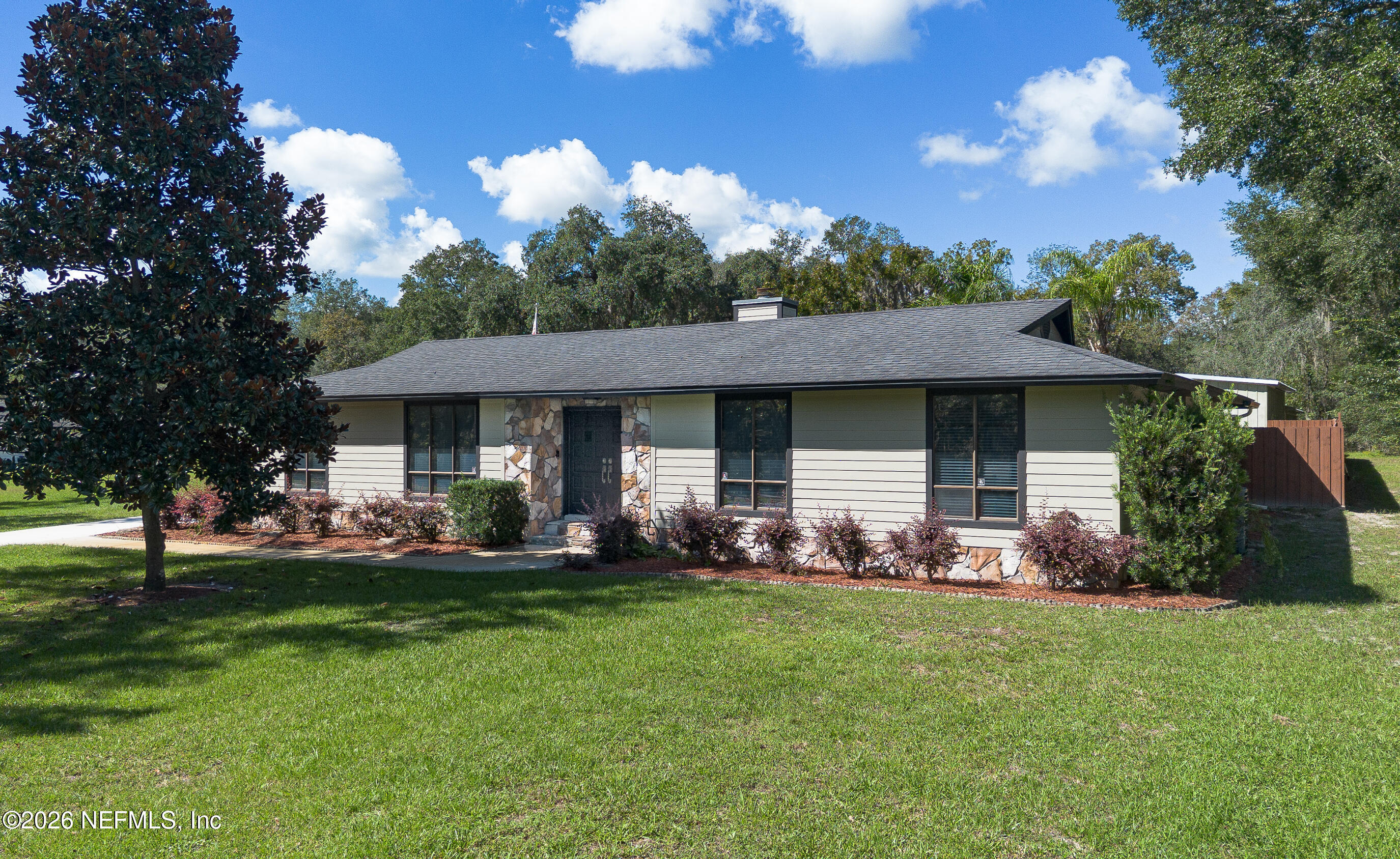 1028 Lake Asbury Drive — photo