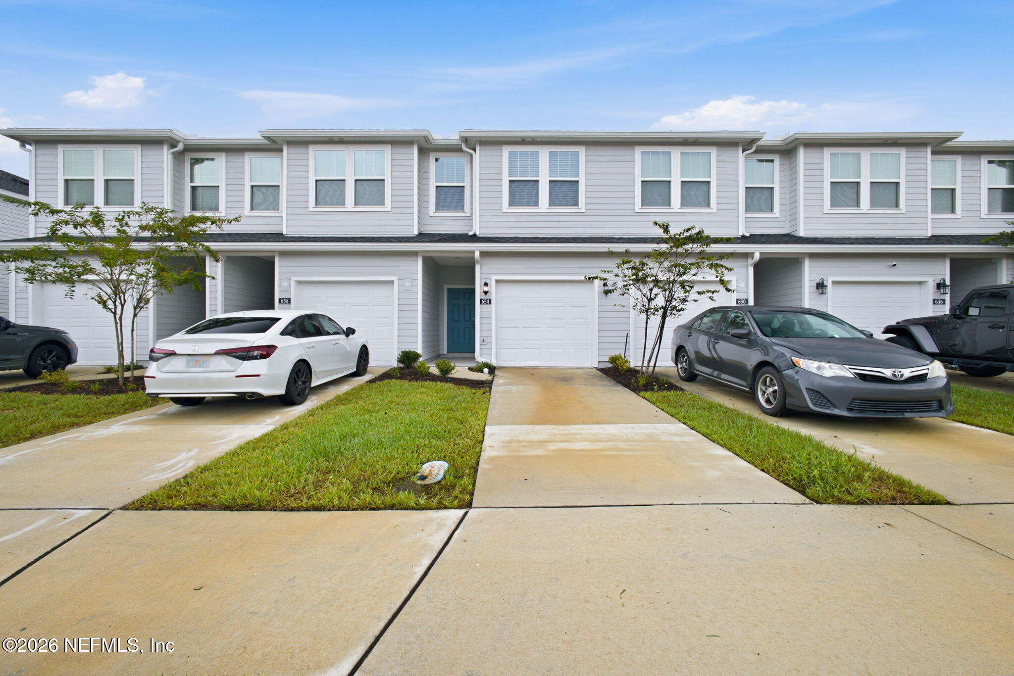 654 Holly Lakes Drive — photo