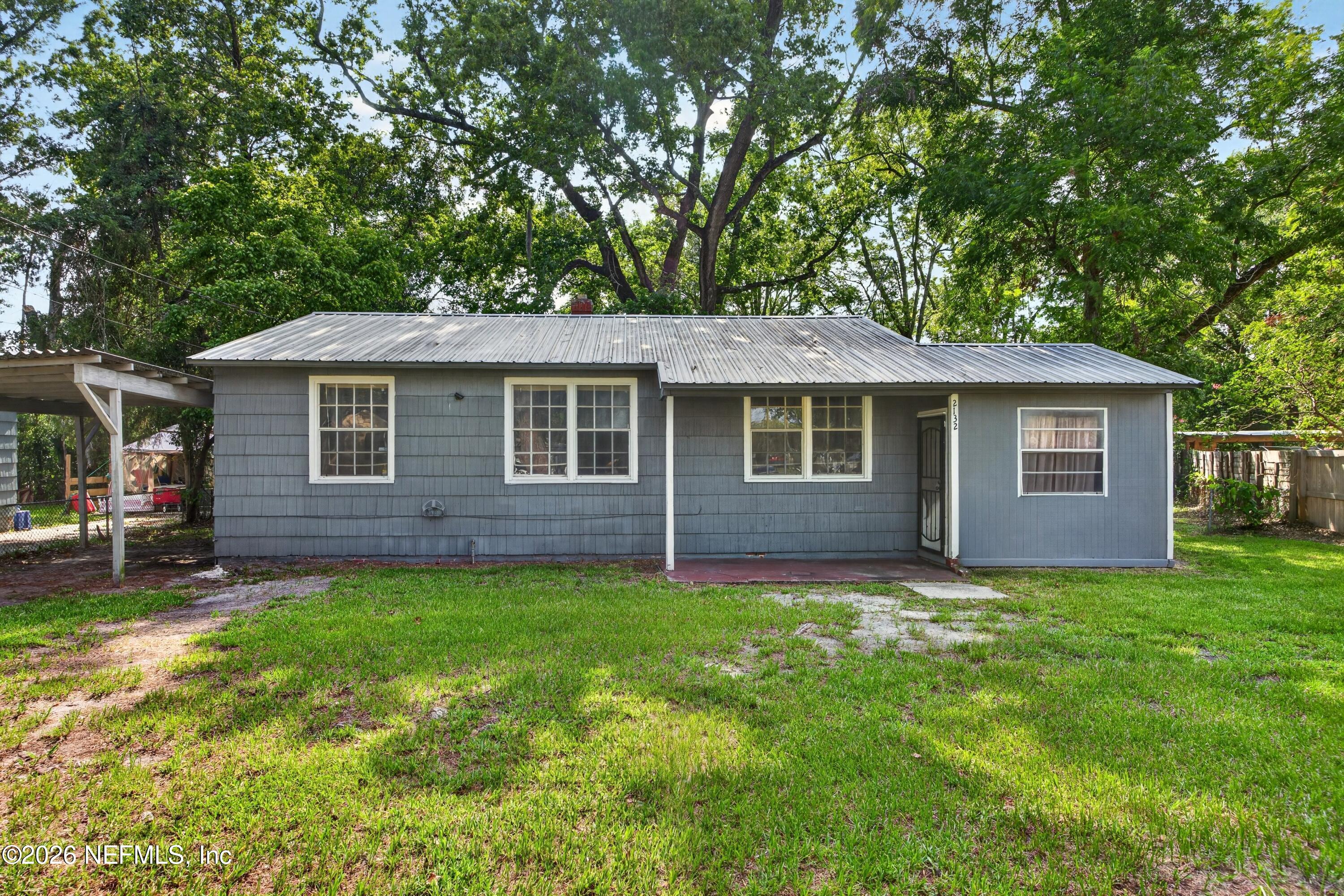 2132 W Allandale Circle — photo