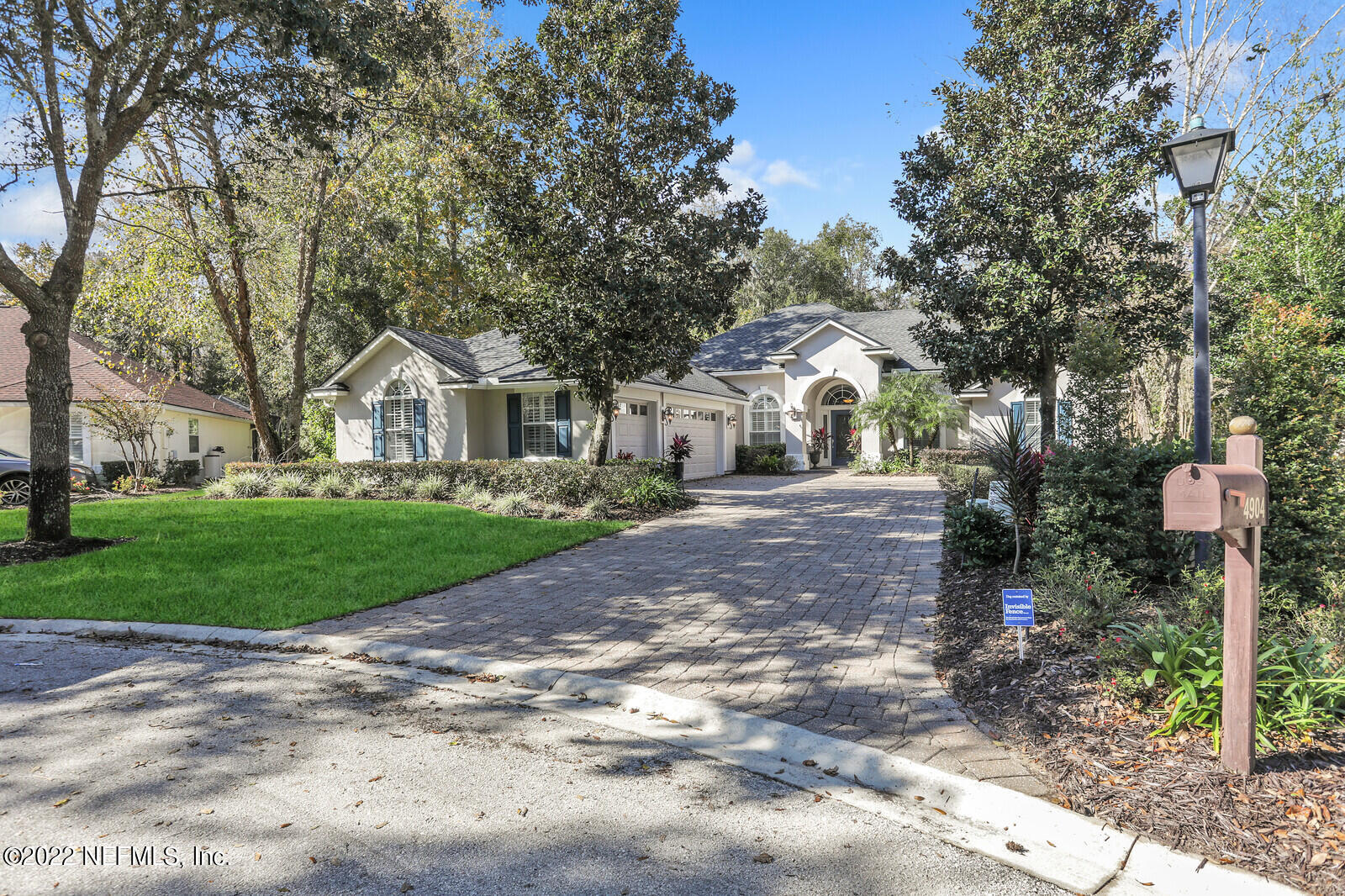 4904 Two Jakes Court — photo