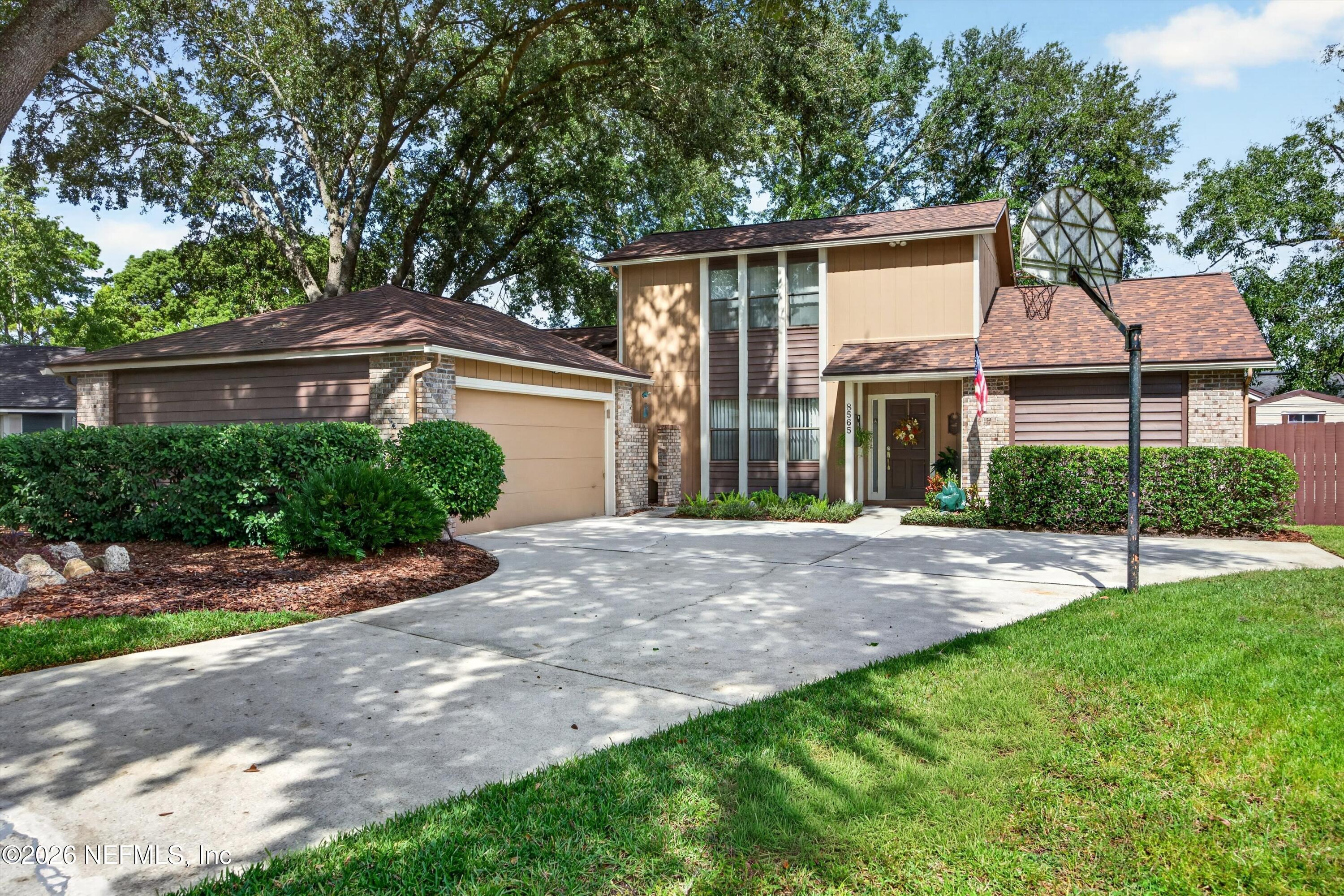 8565 Echoridge Court — photo