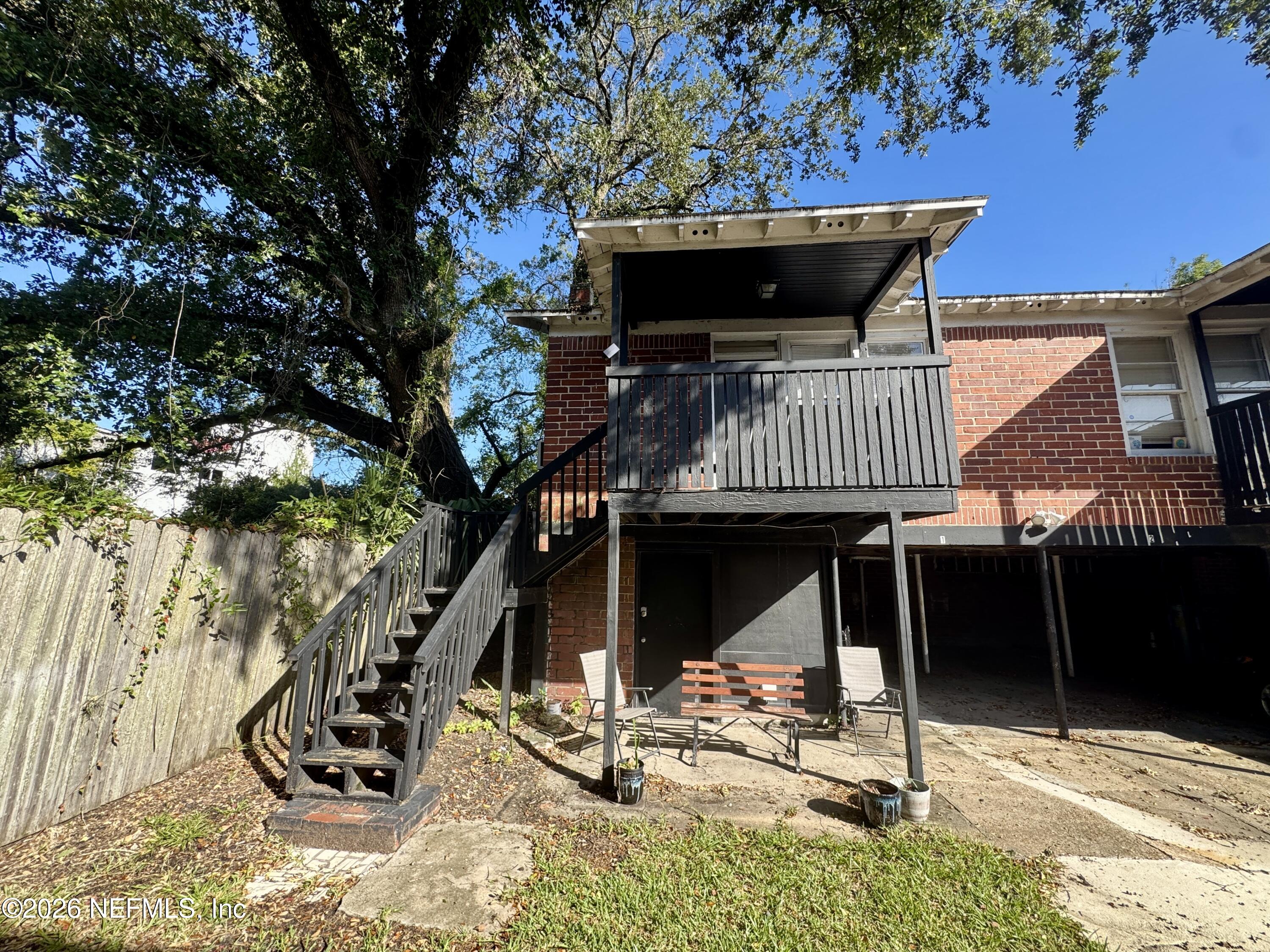 2887 College Street Unit B — photo