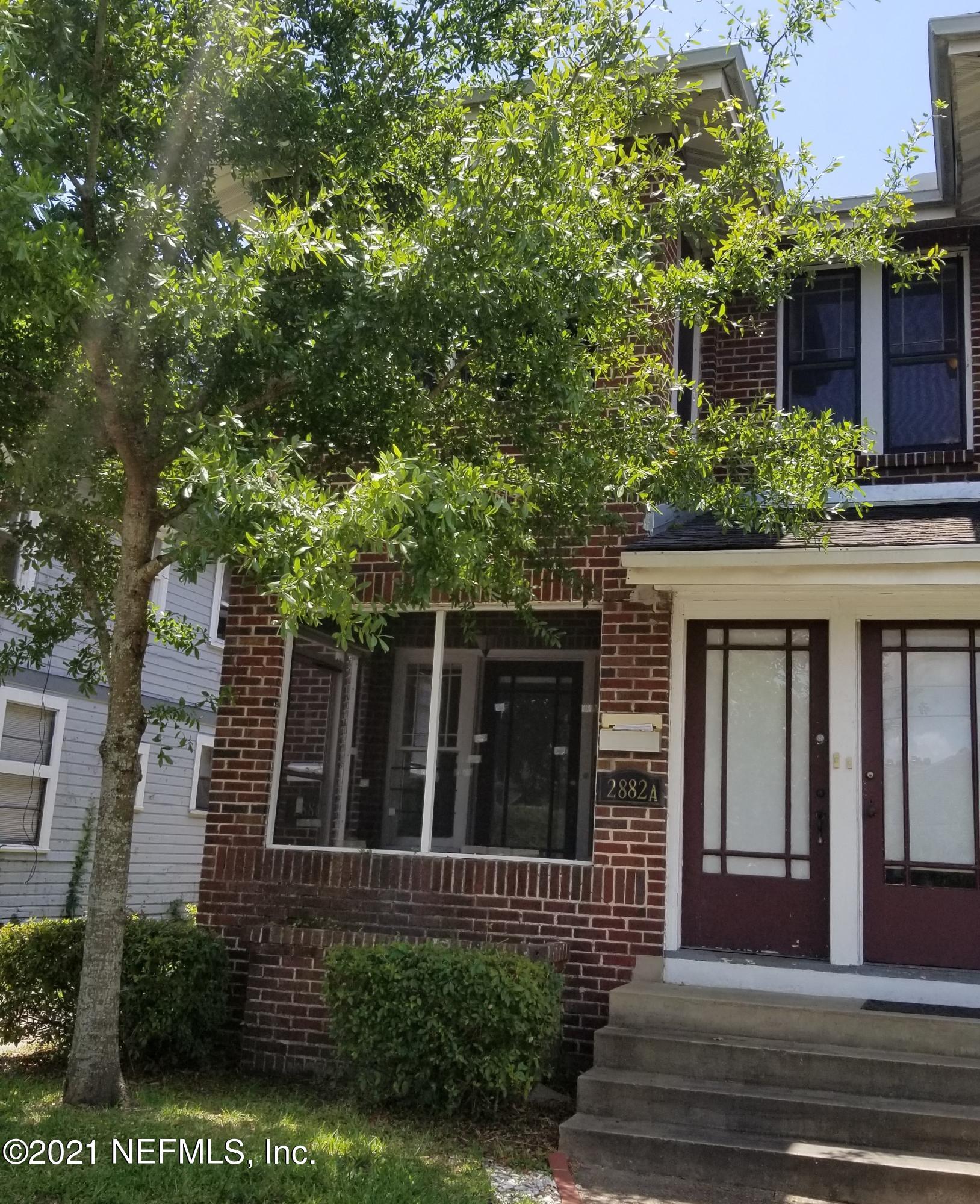 2882 College Street Unit B — photo