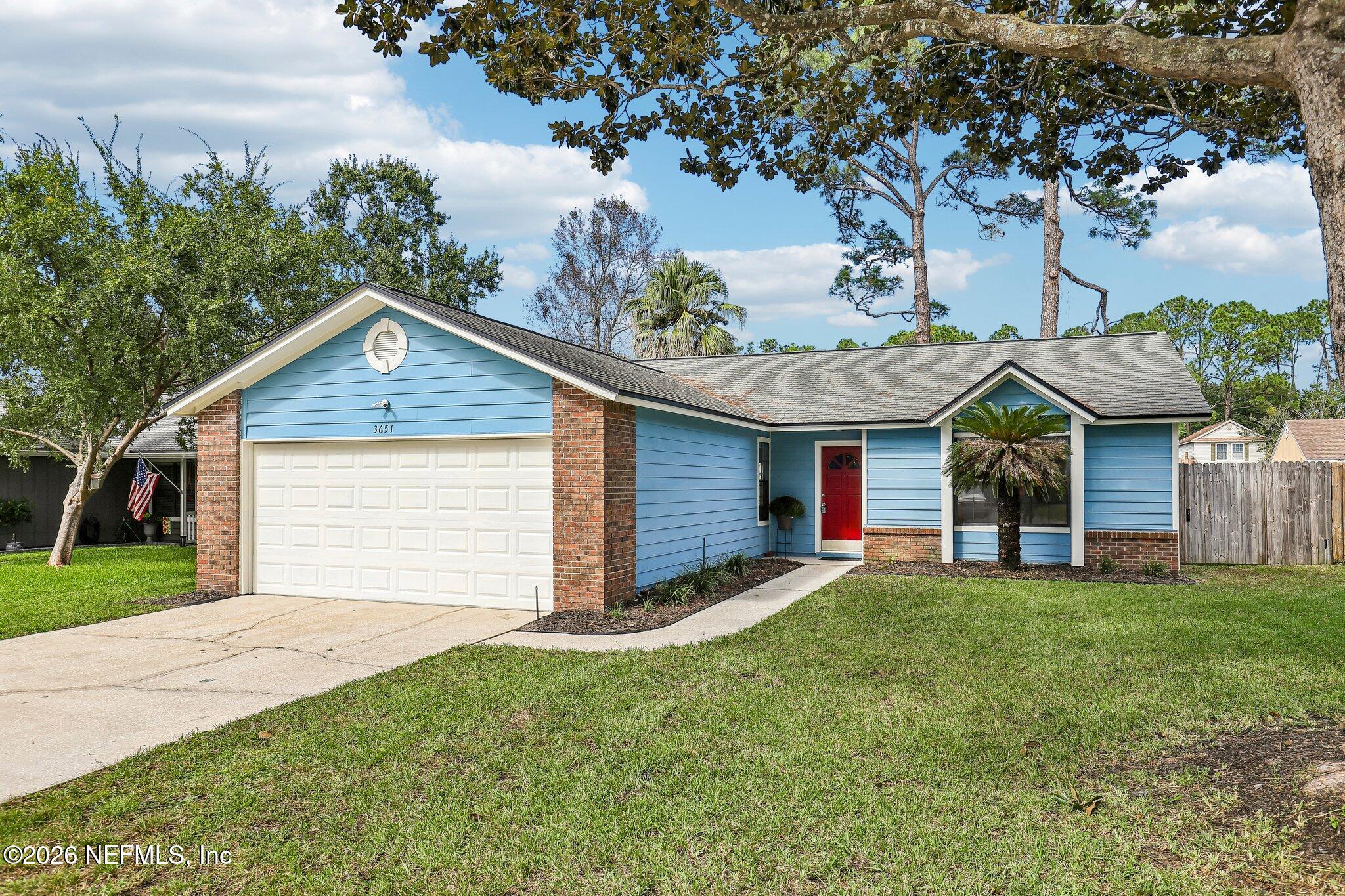 3651 Lumberjack Circle N — photo