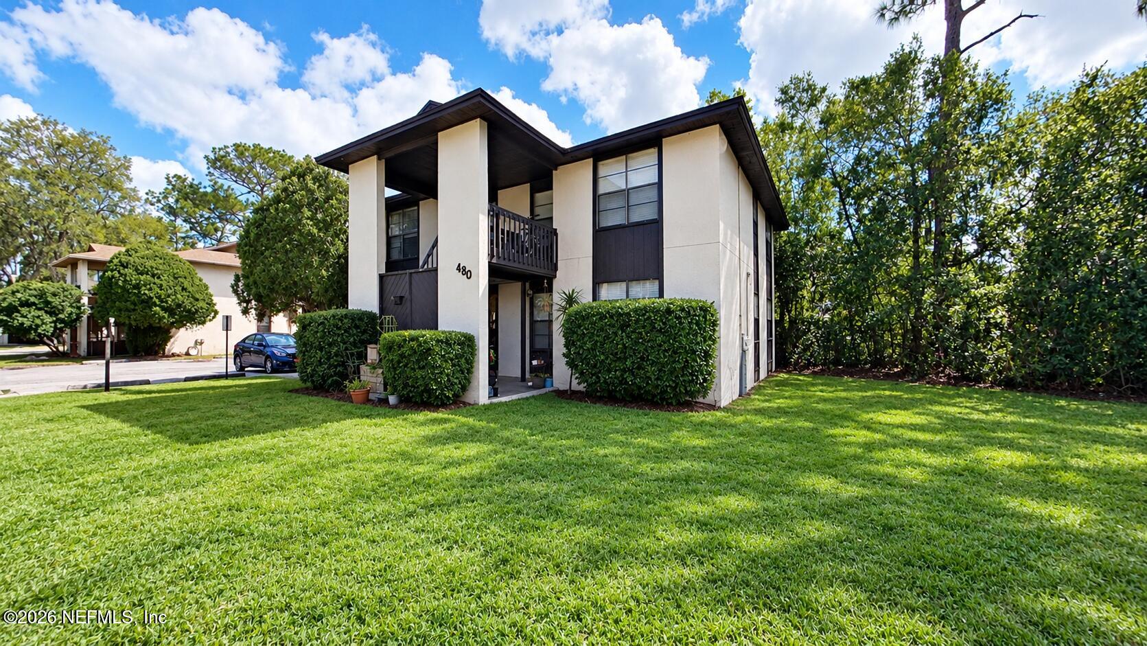 480 Bentwood Lane Unit C — photo