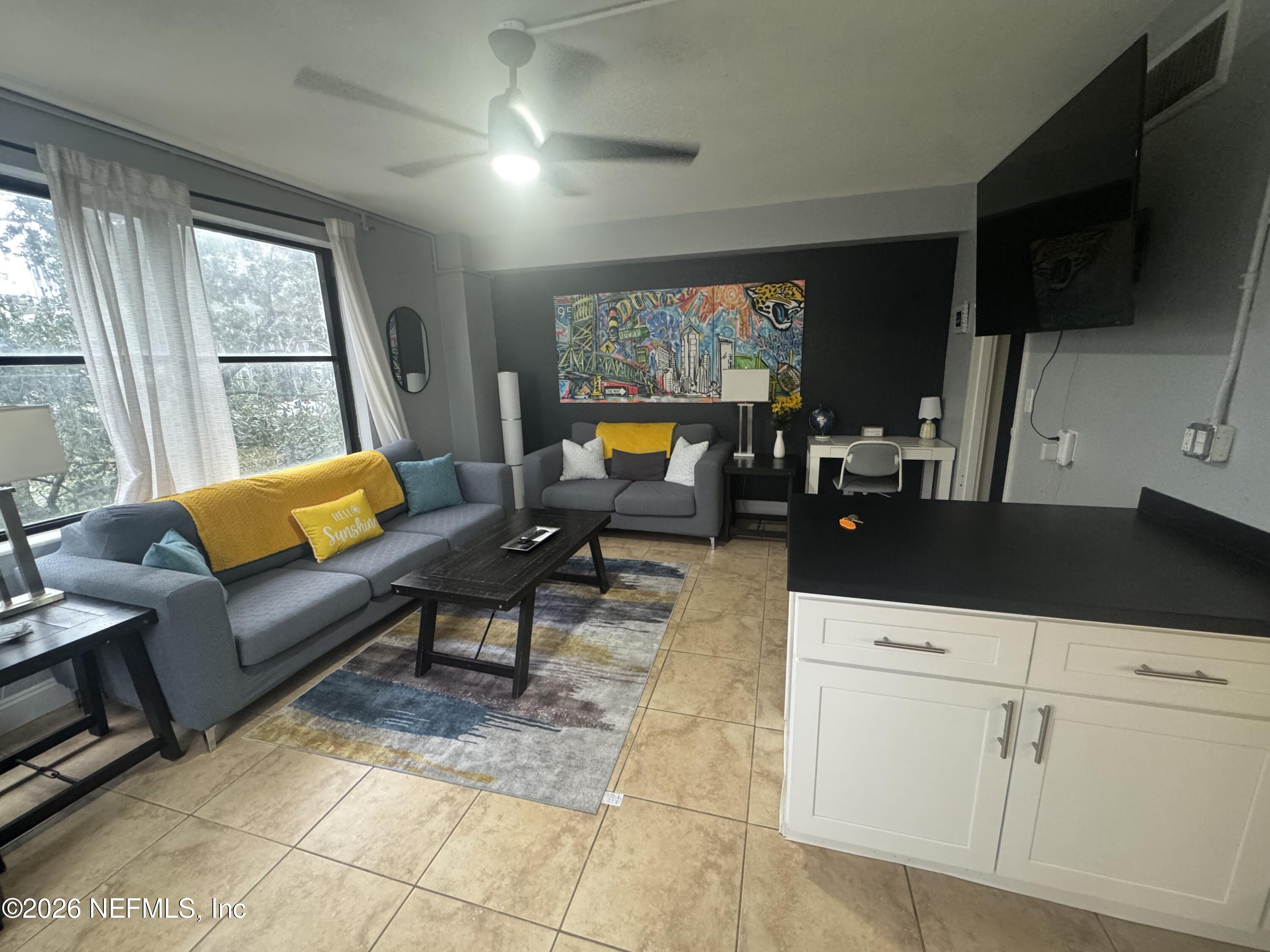 311 W Ashley Street Unit 301 — photo