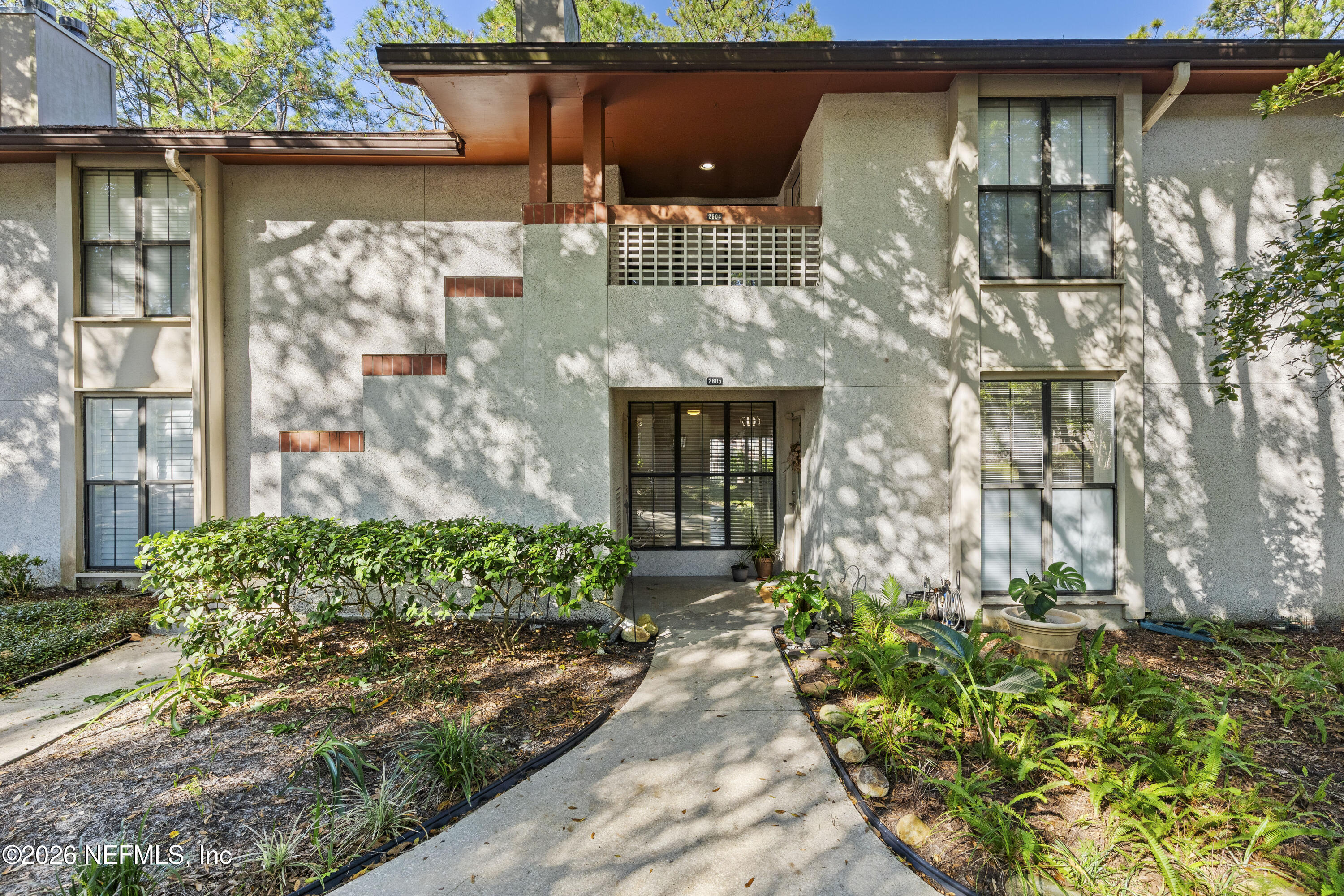 2605 Wood Hill Drive Unit 2605 — photo