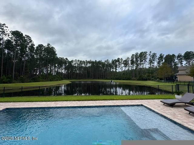 661 Fort William Drive — photo