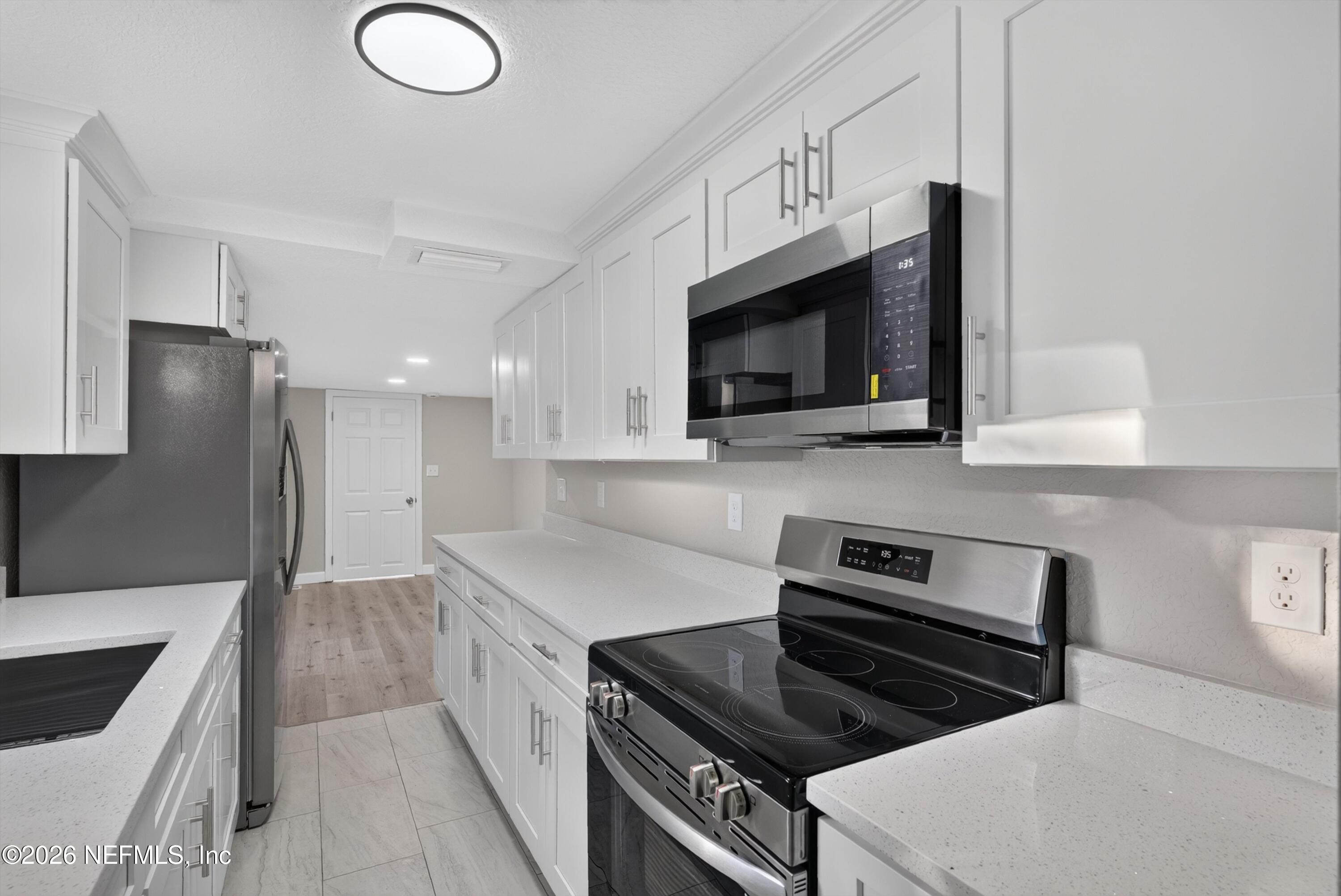 8334 Susie Street — photo