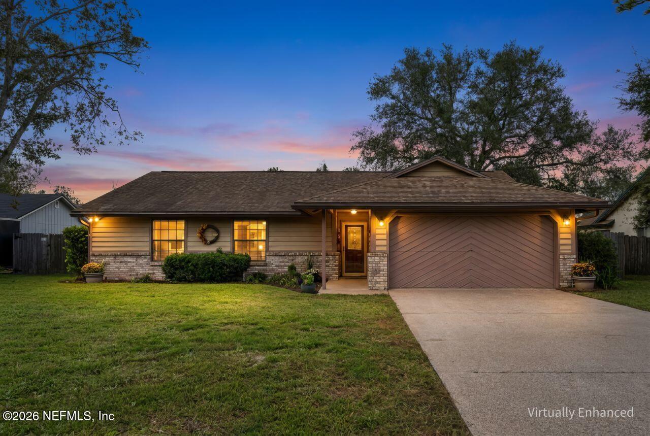 818 Hardwood Street — photo