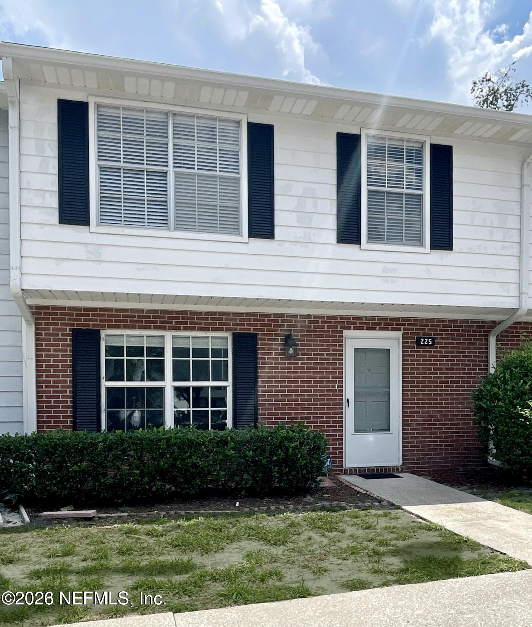 225 Kettering Court — photo