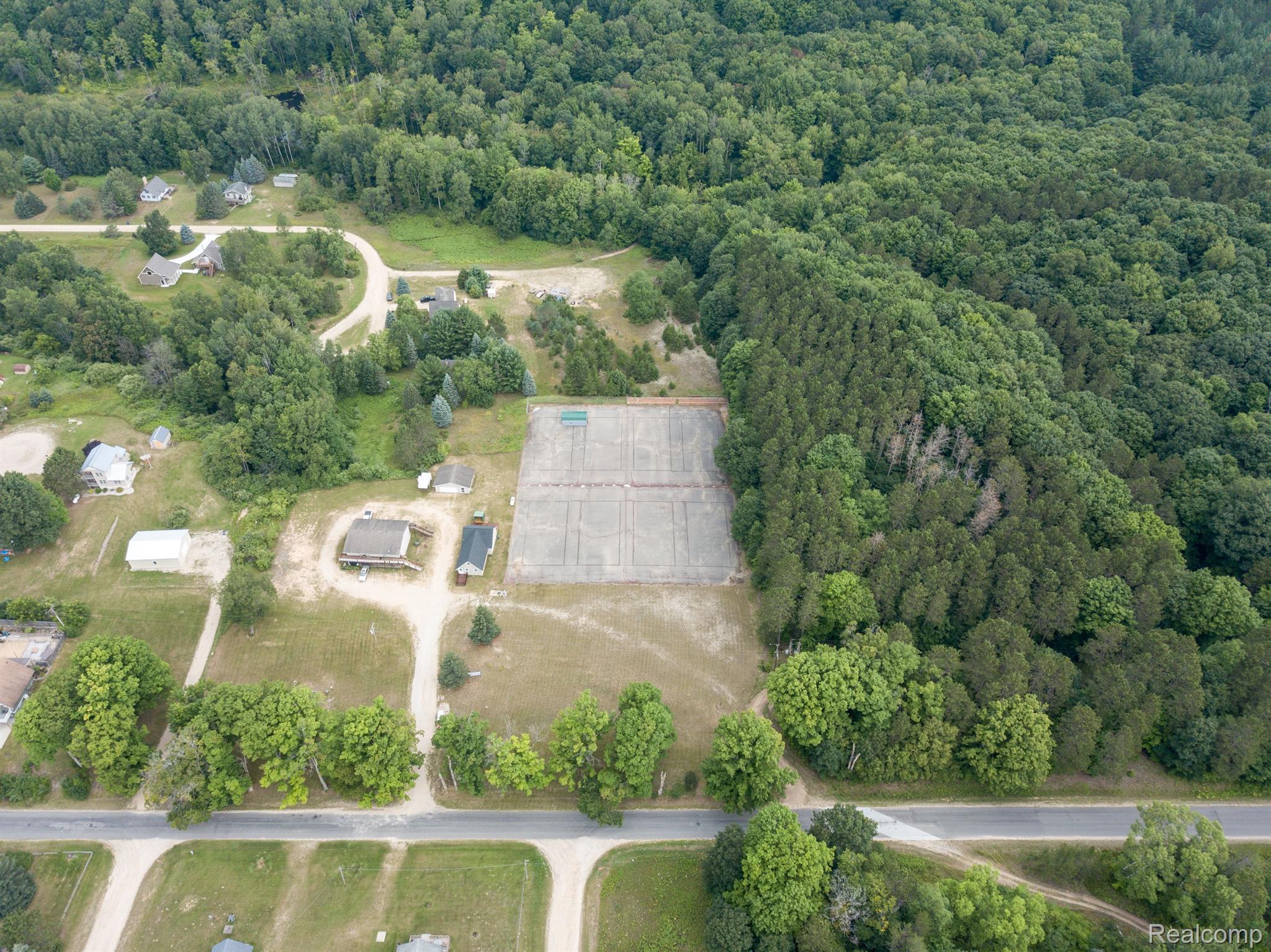 7048 W 38 Road, Cadillac, MI 49601