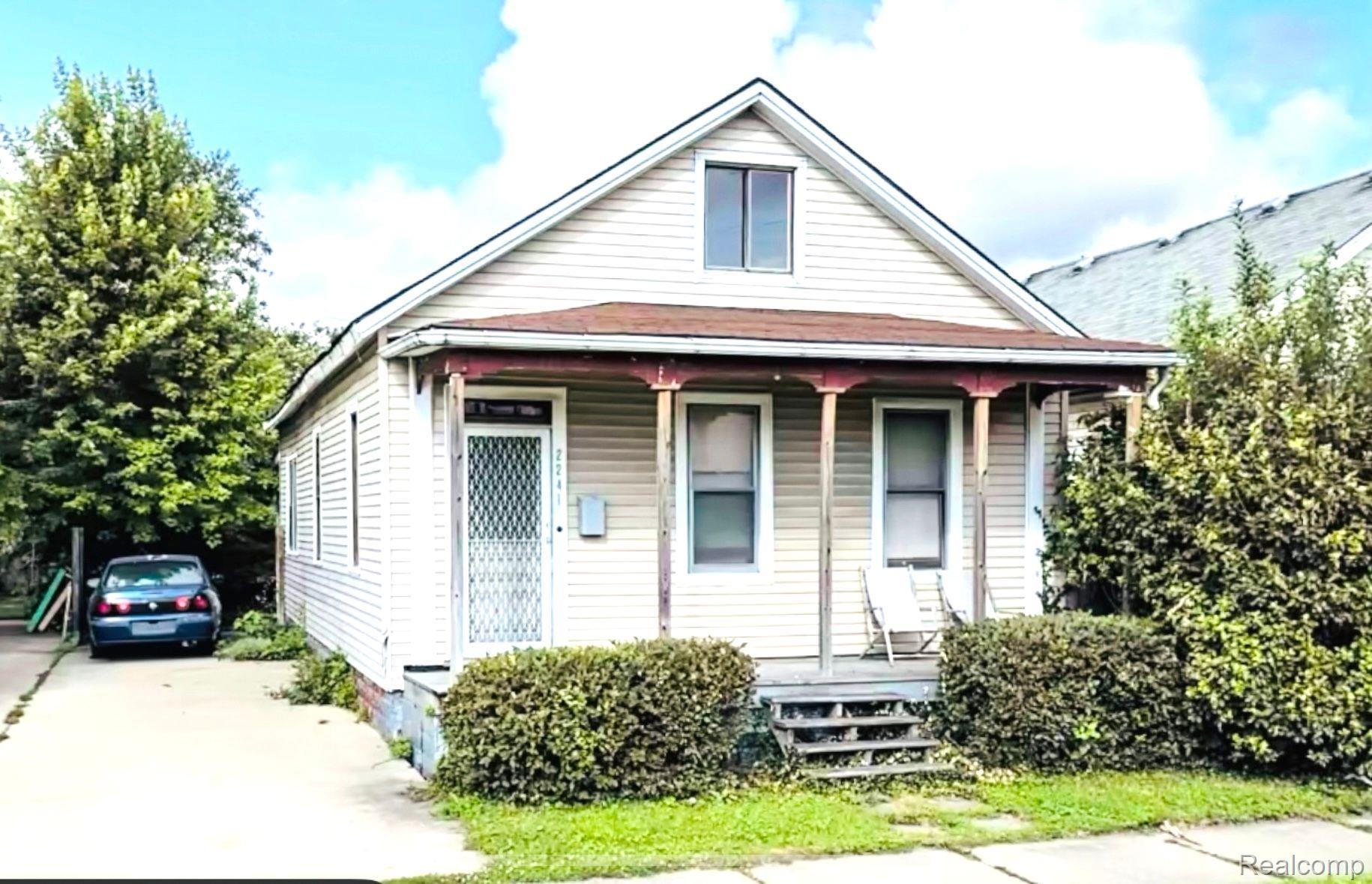2241 Vermont Street — photo