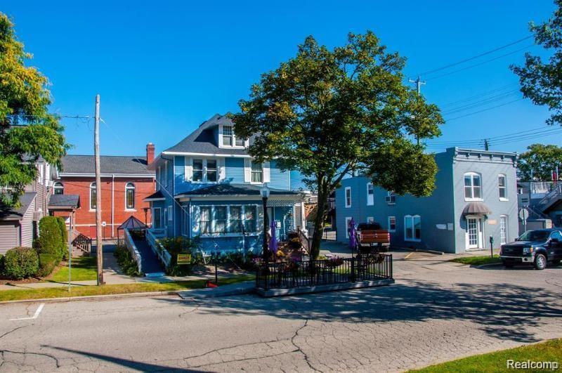 118 W 3rd Street, Rochester, MI 48307