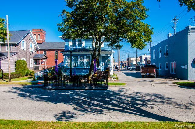 118 W 3rd Street, Rochester, MI 48307 — photo 2