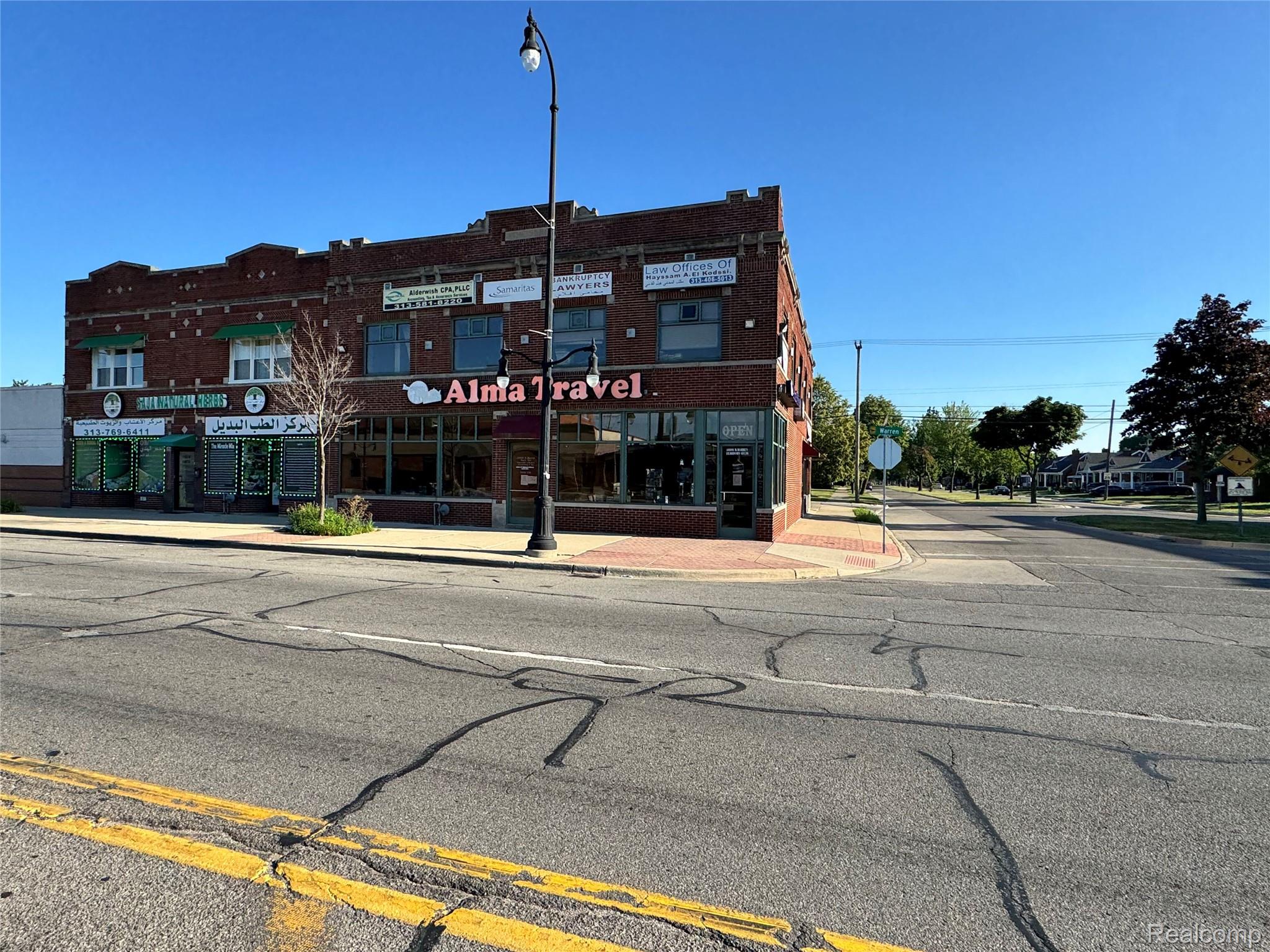 10800 W Warren Avenue Suite 200 — photo