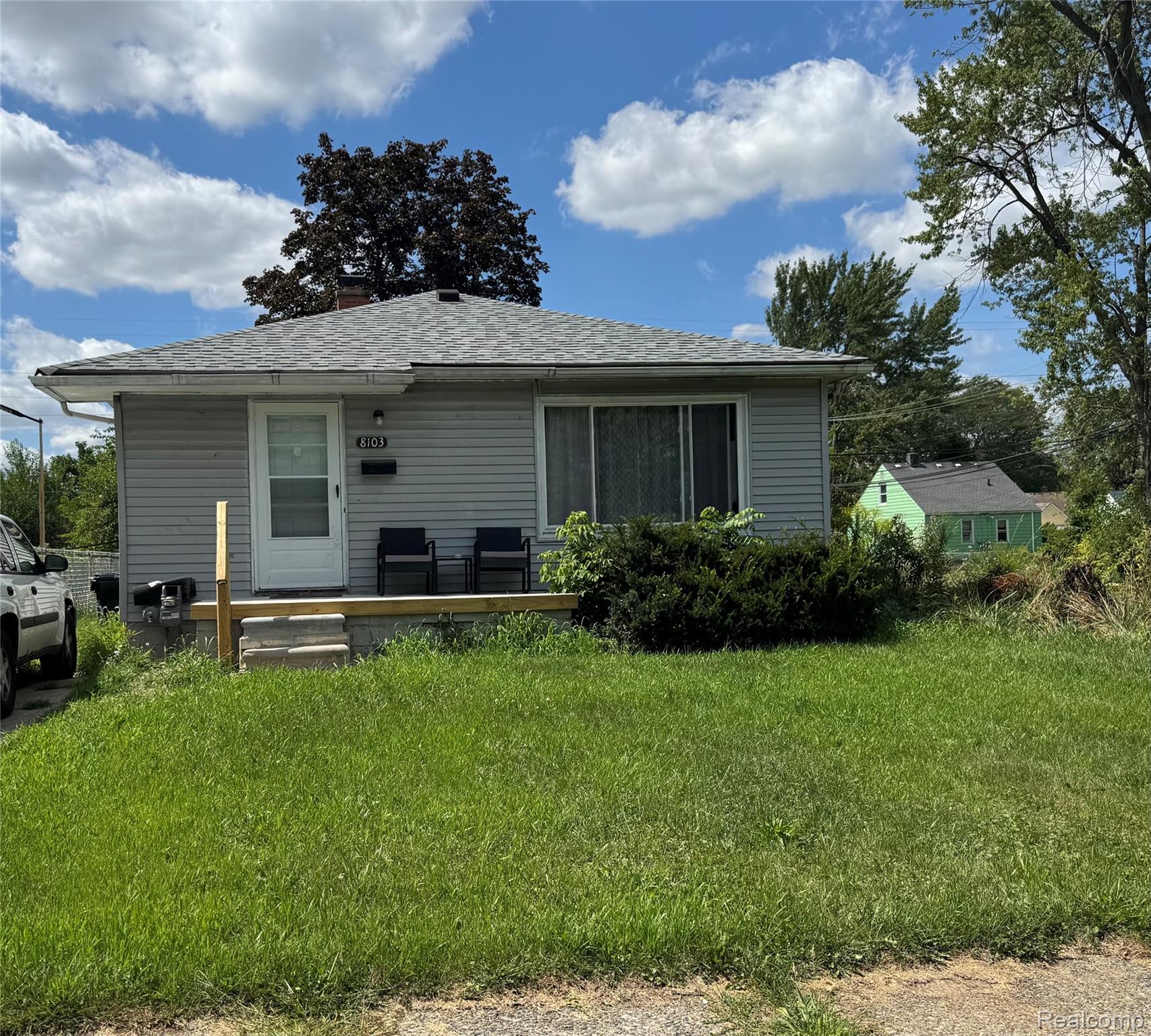 8103 Fielding Street — photo