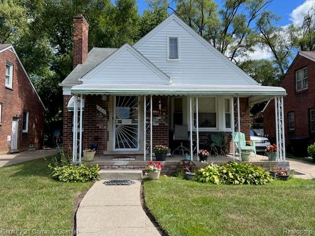 18210 Saint Marys Street — photo