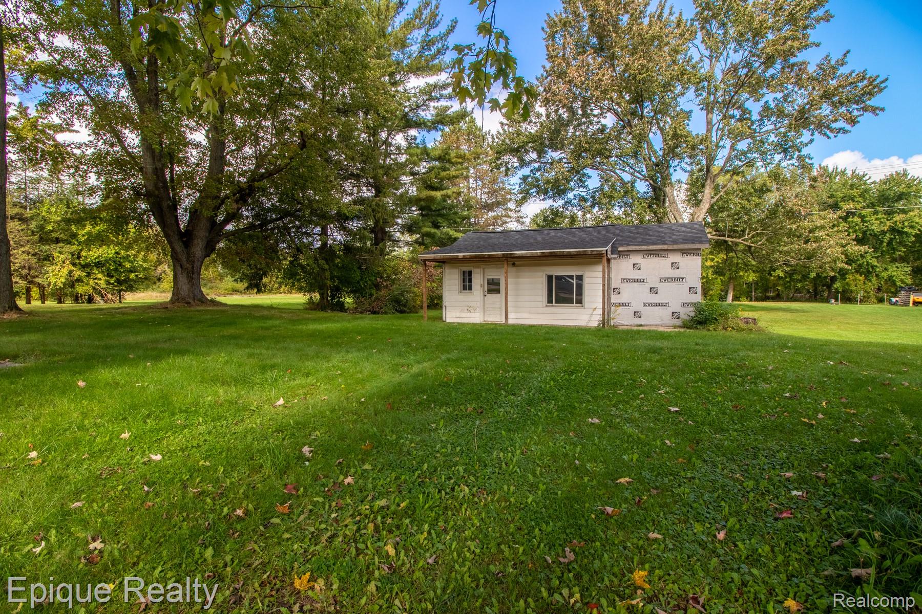 5831 Reed Street — photo