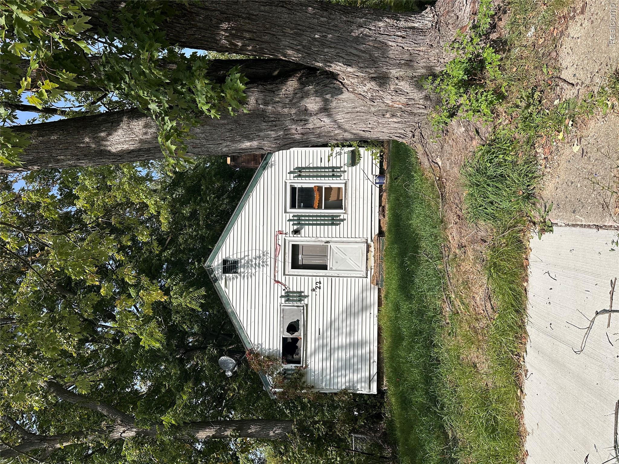 1122 Markham Street — photo