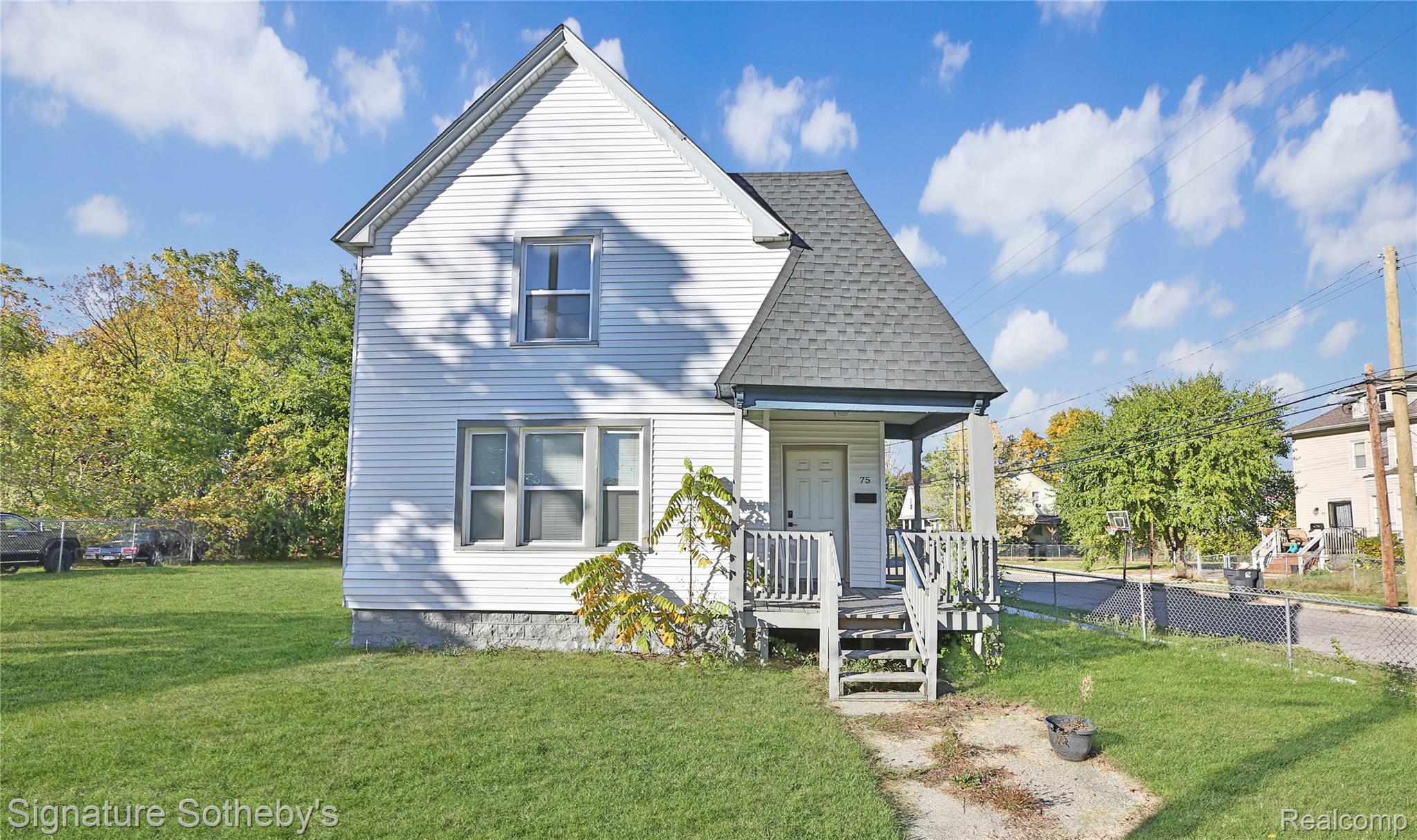 75 Mathews Street — photo