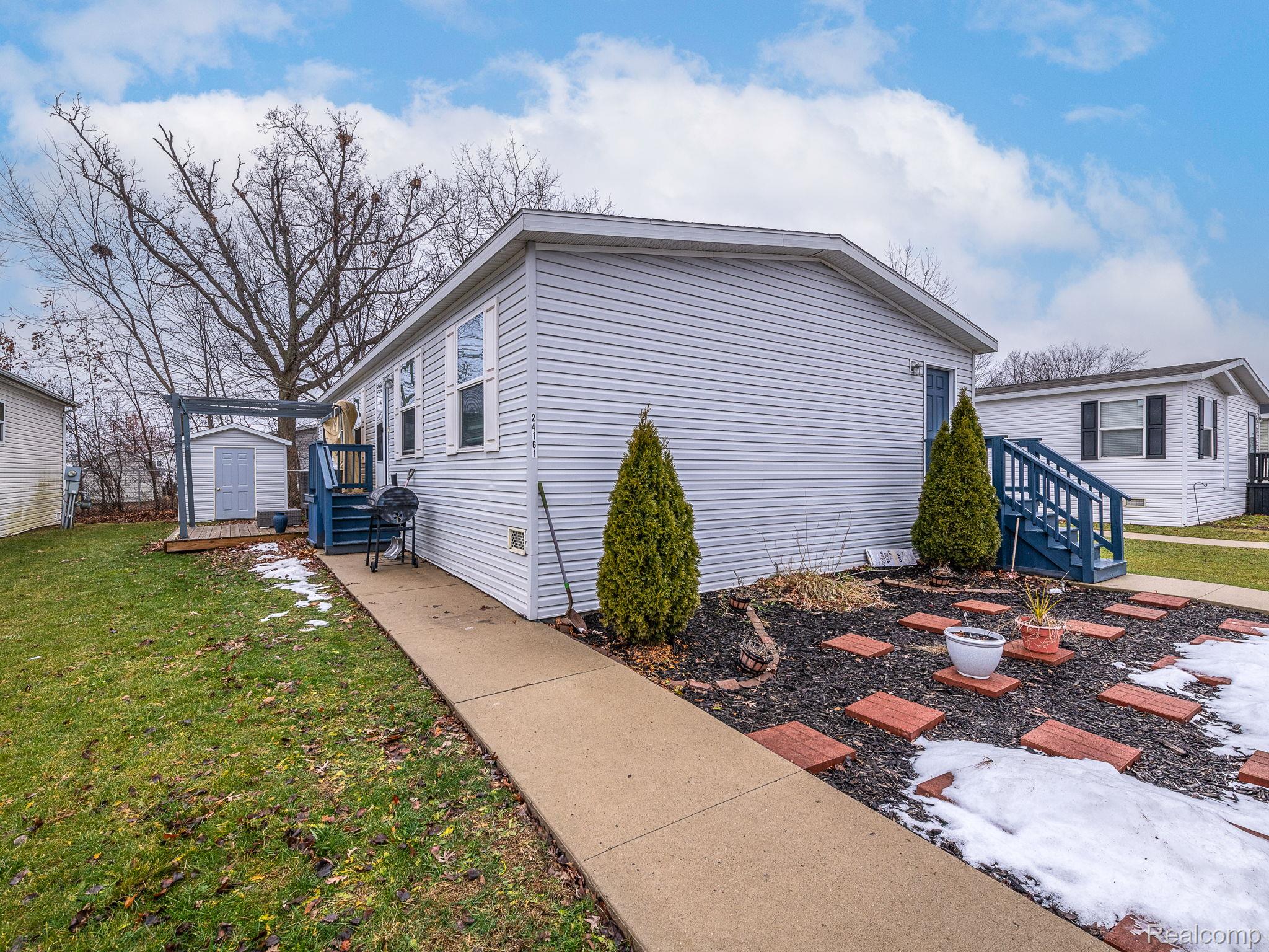 24161 Senate Drive — photo