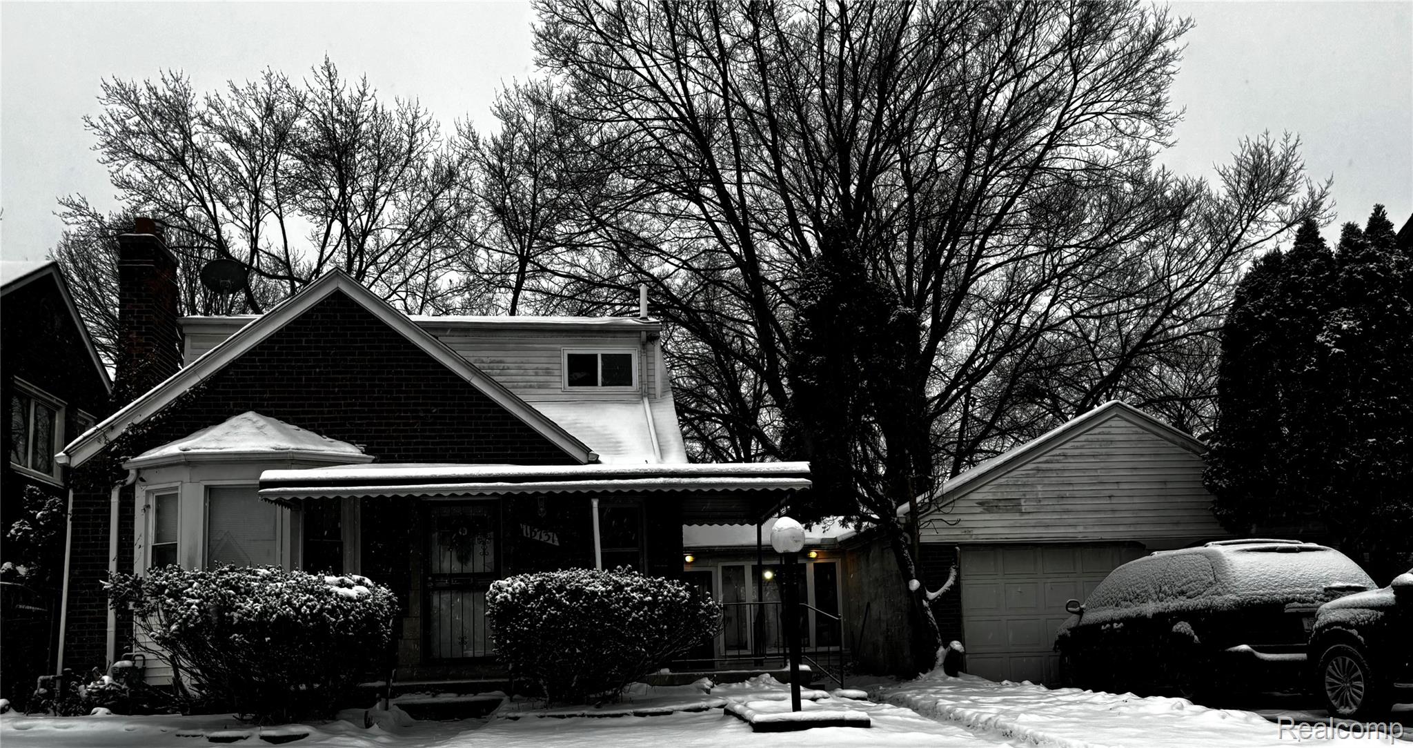 13731 Castleton Street — photo
