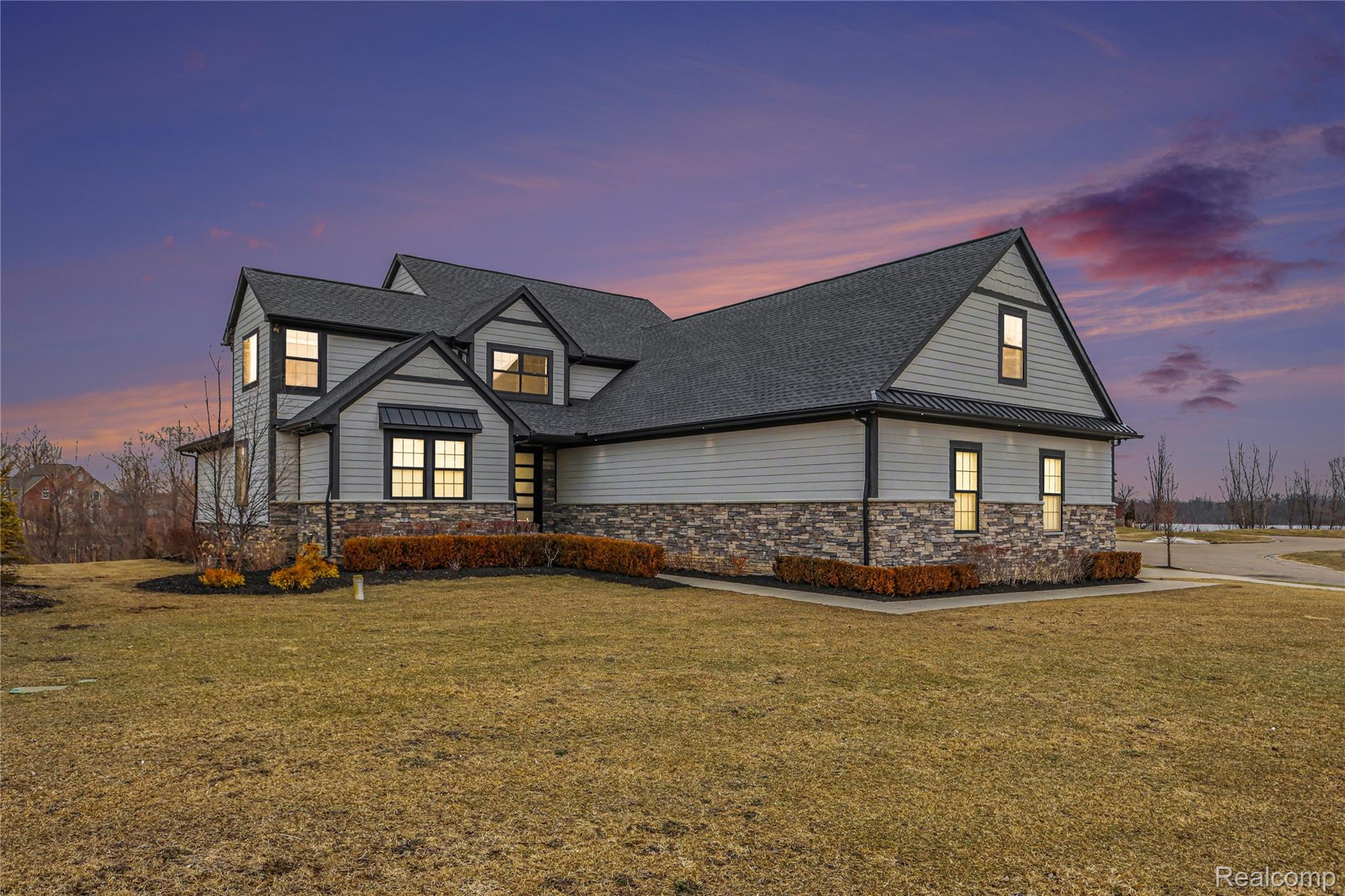 14270 Wright Drive — photo